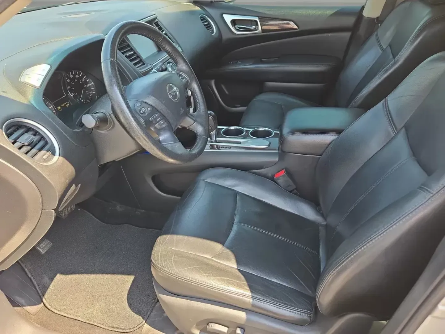 2013 /Charcoal Nissan Pathfinder SL (5N1AR2MN7DC) with an Other engine, located at 5115 14th Ave., Columbus, GA, 31904, (706) 323-0345, 32.511494, -84.971046 - **Discover Adventure with the 2013 Nissan Pathfinder SL at Gils Auto - Columbus!**<br /> <br /> Are you ready to elevate your family adventures or weekend getaways? Look no further than the 2013 Nissan Pathfinder SL, an SUV that perfectly marries comfort, technology, and versatility. With ample spac - Photo#12