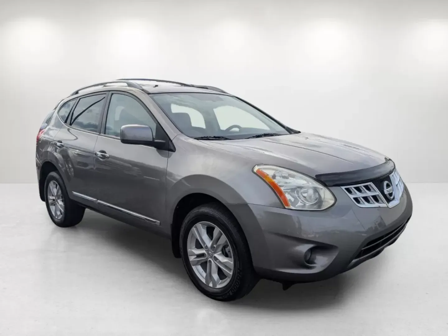 2013 /Gray Nissan Rogue SV (JN8AS5MT6DW) with an Other engine, located at 3959 U.S. 80 W, Phenix City, AL, 36870, (334) 297-4885, 32.469296, -85.135185 - **Conquer Your Daily Adventures with the 2013 Nissan Rogue SV at Gils Auto in Phenix City, AL!**<br /> <br /> Are you ready to elevate your daily commute, family outings, or weekend adventures? The 2013 Nissan Rogue SV is here to meet all your lifestyle needs. With its spacious interior, smooth hand - Photo#3