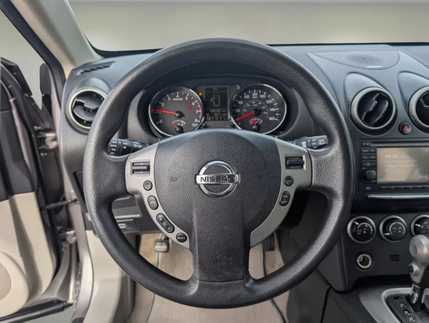 2013 /Gray Nissan Rogue SV (JN8AS5MT6DW) with an Other engine, located at 3959 U.S. 80 W, Phenix City, AL, 36870, (334) 297-4885, 32.469296, -85.135185 - **Conquer Your Daily Adventures with the 2013 Nissan Rogue SV at Gils Auto in Phenix City, AL!**<br /> <br /> Are you ready to elevate your daily commute, family outings, or weekend adventures? The 2013 Nissan Rogue SV is here to meet all your lifestyle needs. With its spacious interior, smooth hand - Photo#15