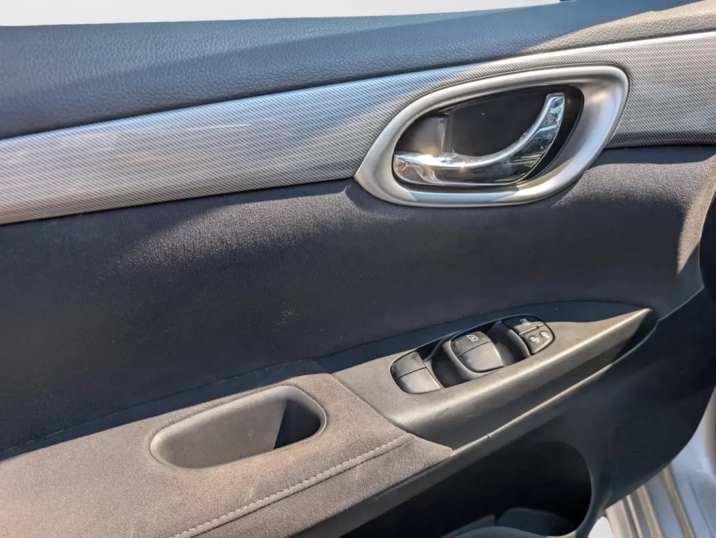 2013 /Charcoal Nissan Sentra SR (3N1AB7AP6DL) with an Other engine, located at 521 Old Farm Lane Rd, Prattville, AL, 36066, (334) 325-1505, 32.482460, -86.416367 - **Discover Your Next Adventure with the 2013 Nissan Sentra SR Ideal for Commuters and Families Alike!**<br /> <br /> Are you in search of a reliable sedan that seamlessly blends comfort, safety, and tech-savvy features for your daily commutes or weekend family outings? Look no further than this 201 - Photo#8