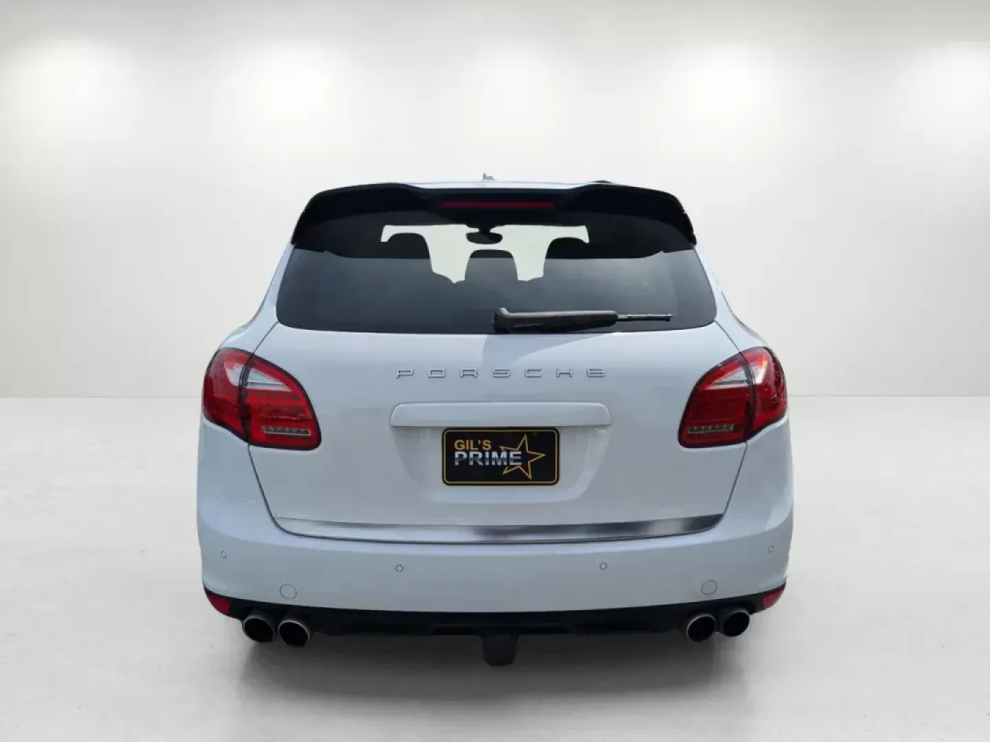 2013 Porsche Cayenne Turbo (WP1AC2A27DL) with an Turbocharged Gas V8 4.8L/293 engine, 8-Speed Automatic w/Manual Shift transmission, located at 3959 U.S. 80 W, Phenix City, AL, 36870, (334) 297-4885, 32.469296, -85.135185 - 2013 Porsche Cayenne Turbo - Photo#5