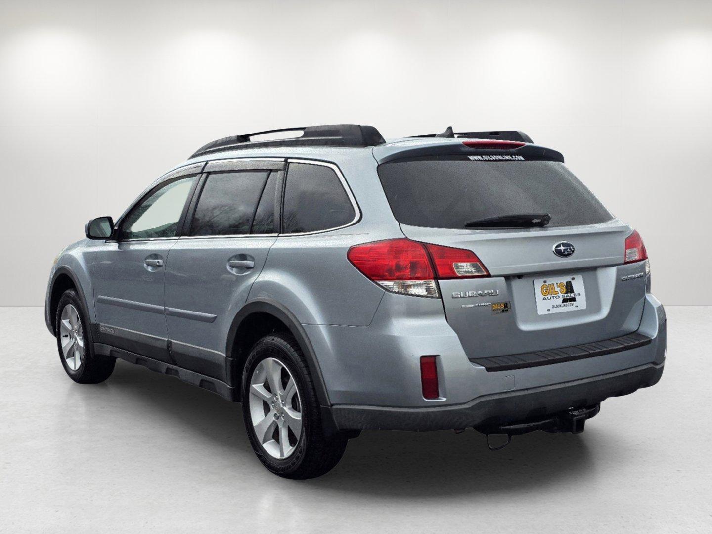 2013 /Off-Black Subaru Outback 2.5i Limited (4S4BRCPC3D3) with an Gas Flat 4 2.5L/152 engine, CVT-Speed Continuously Variable Ratio transmission, located at 521 Old Farm Lane Rd, Prattville, AL, 36066, (334) 325-1505, 32.482460, -86.416367 - 2013 Subaru Outback 2.5i Limited - Photo#5
