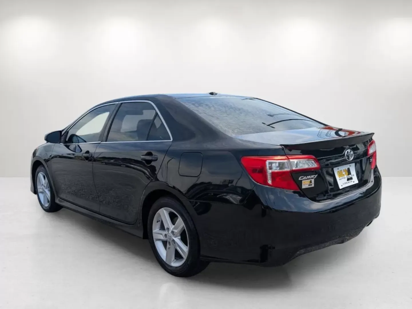 2013 Toyota Camry SE (4T1BF1FK5DU) with an Other engine, located at 3959 U.S. 80 W, Phenix City, AL, 36870, (334) 297-4885, 32.469296, -85.135185 - 2013 Toyota Camry SE - Photo#6