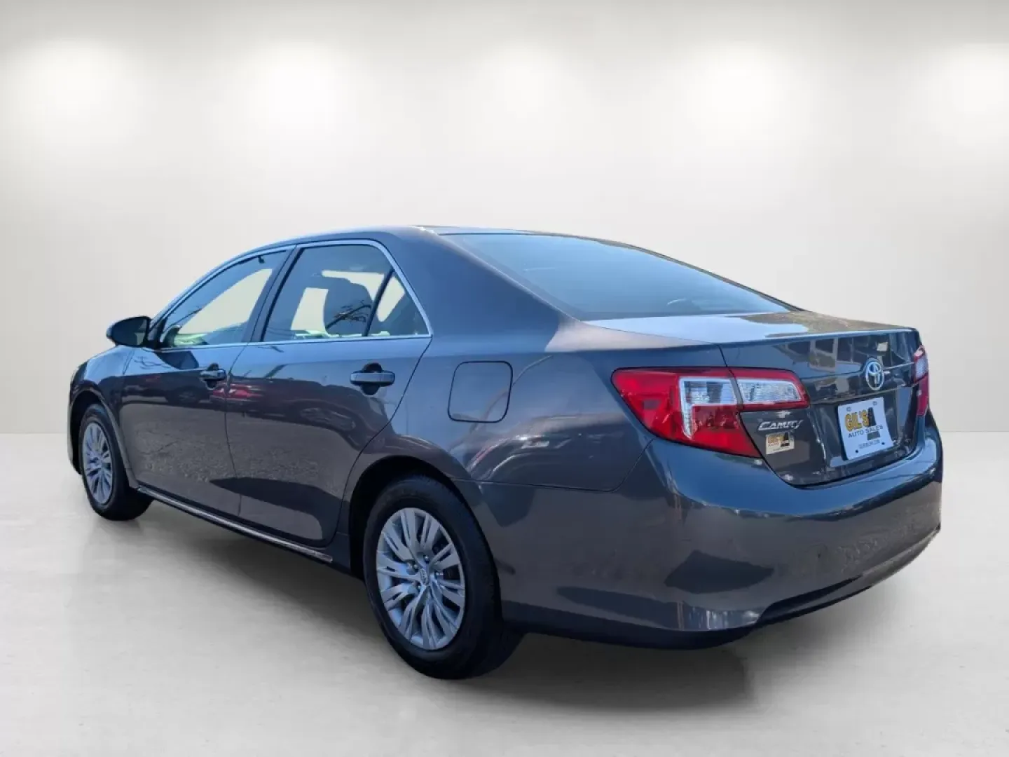 2013 Toyota Camry LE (4T1BF1FK0DU) with an Other engine, located at 1430 Gateway Drive, Opelika, AL, 36801, (334) 239-0944, 32.637871, -85.409790 - **Unlock Your Driving Potential with the 2013 Toyota Camry: A Smart Choice for Every Lifestyle!**<br /> <br /> Are you ready to elevate your daily commute or embark on weekend adventures? Look no further than this stunning 2013 Toyota Camry, available now at Gils Auto in Phenix City, AL. This reliab - Photo#6