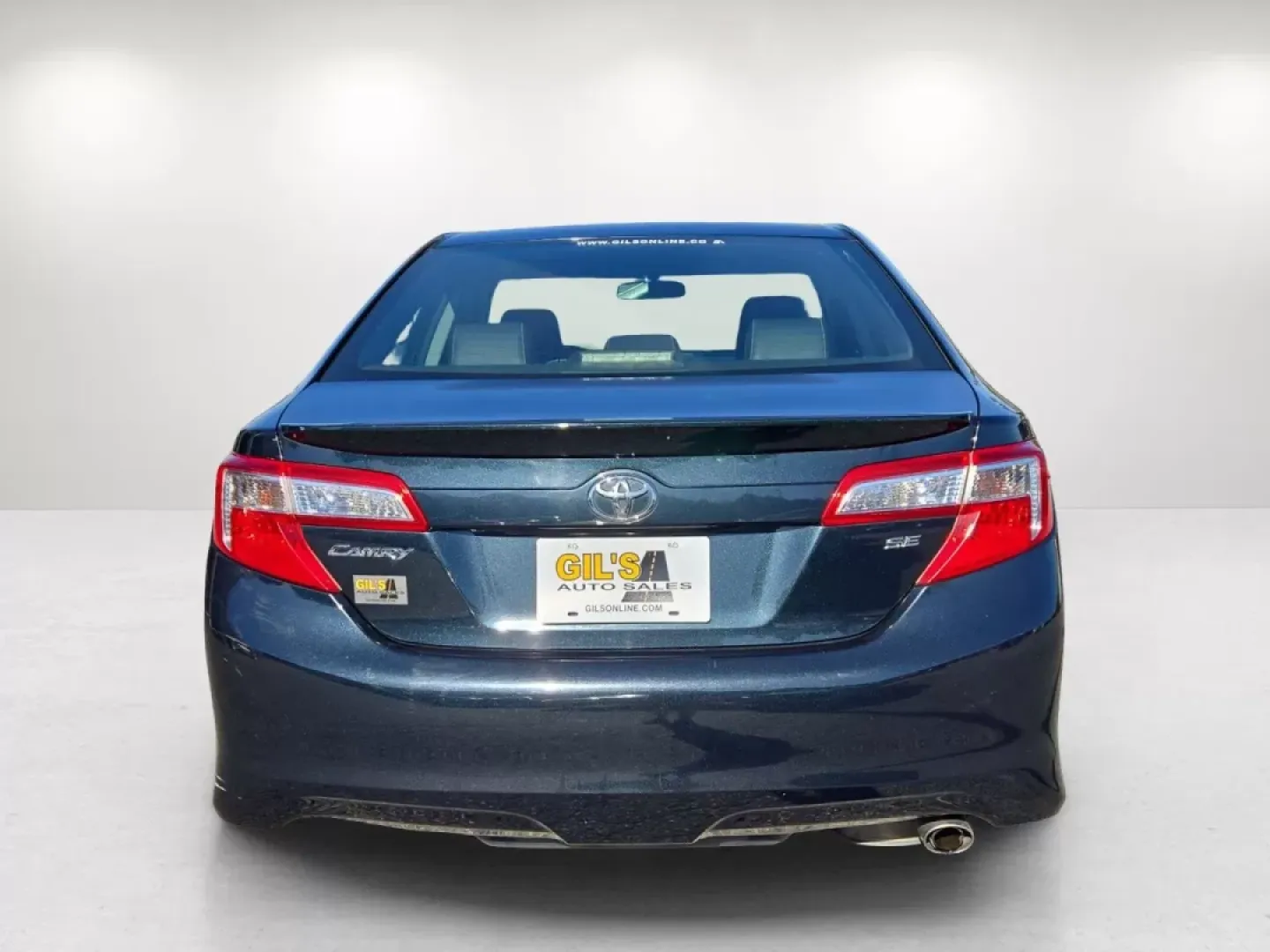 2013 Toyota Camry (4T1BF1FK8DU) with an Other engine, located at 5115 14th Ave., Columbus, GA, 31904, (706) 323-0345, 32.511494, -84.971046 - **Elevate Your Daily Commute with the 2013 Toyota Camry Ideal for Budget-Conscious Buyers!**<br /> <br /> Are you looking for a reliable sedan that perfectly balances comfort, efficiency, and technology? Look no further than this stunning 2013 Toyota Camry available at Gils Auto in Phenix City, AL. - Photo#6