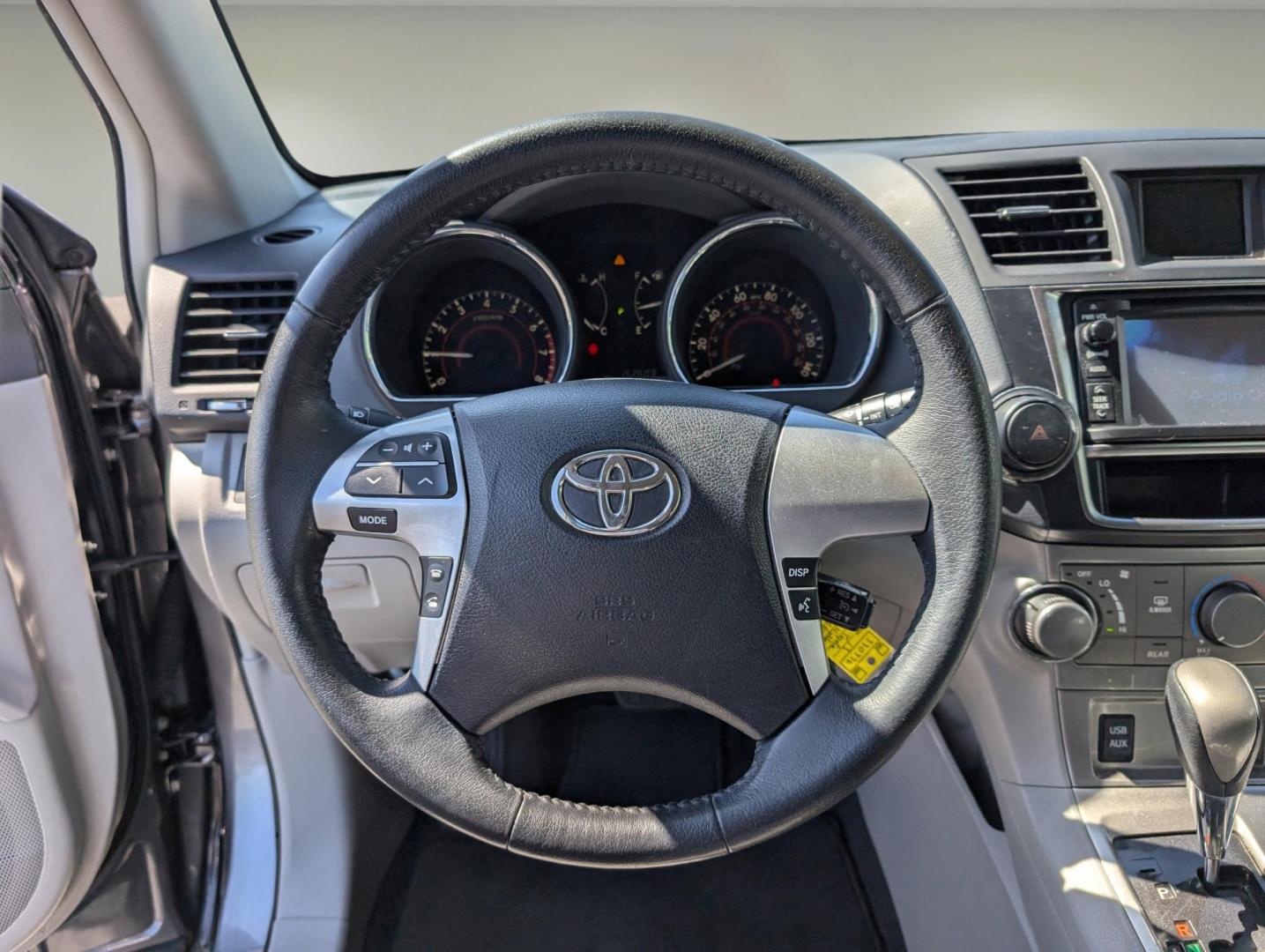 2013 Toyota Highlander (5TDZK3EH9DS) with an Gas V6 3.5L/211 engine, 5-Speed Automatic w/Manual Shift transmission, located at 5115 14th Ave., Columbus, GA, 31904, (706) 323-0345, 32.511494, -84.971046 - 2013 Toyota Highlander - Photo#14