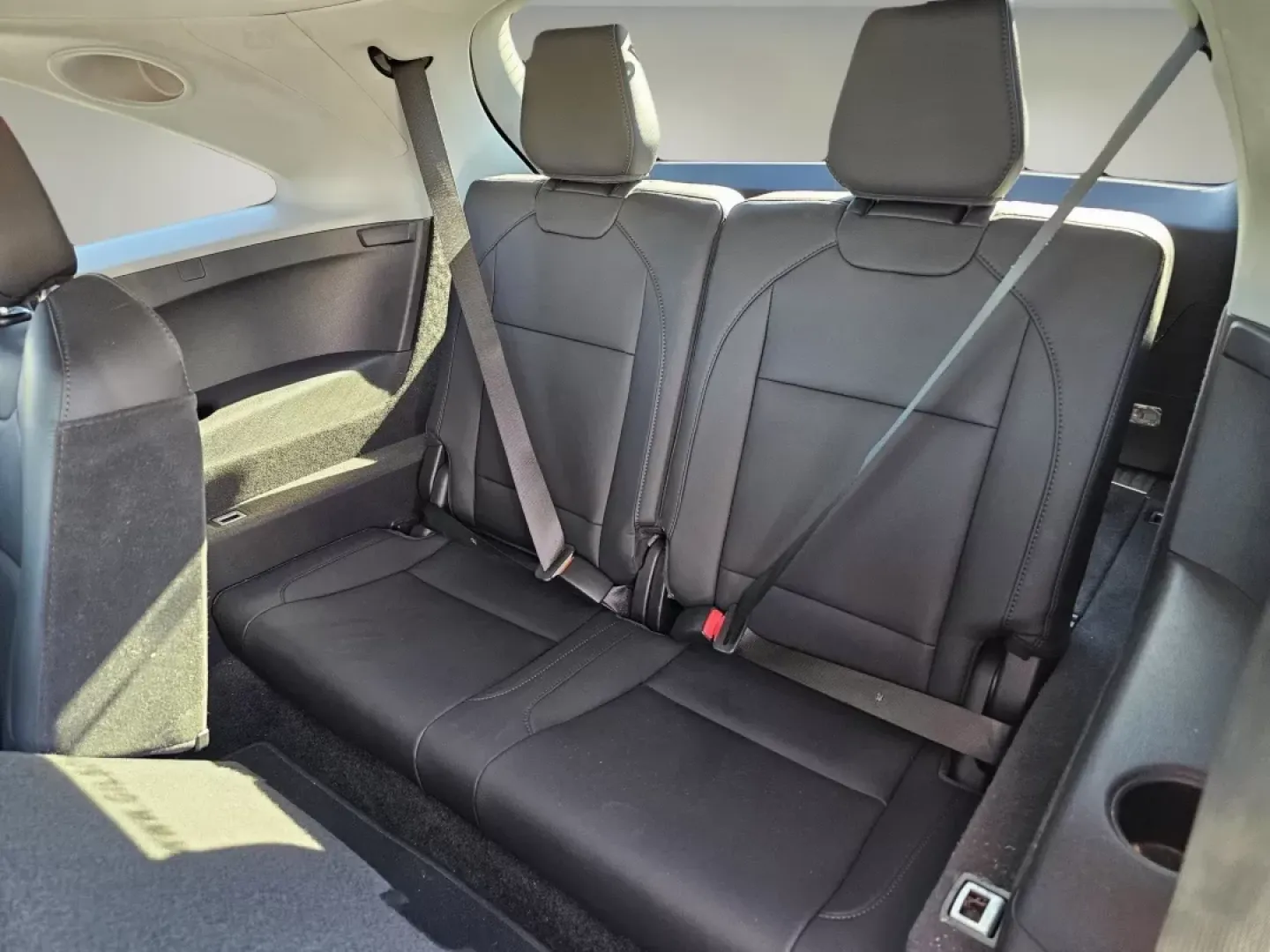2014 Acura MDX Tech Pkg (5FRYD4H47EB) with an Other engine, located at 804 22nd Ave, Phenix City, AL, 36870, (334) 297-1860, 32.484749, -85.024475 - Experience the ultimate in luxury and versatility with the 2014 Acura MDX Tech Pkg, available now at Gils Auto in Phenix City, AL. This SUV is not just a vehicle; it's a lifestyle choice for families, adventurers, and those with daily commutes seeking comfort and style. With its spacious interior an - Photo#15