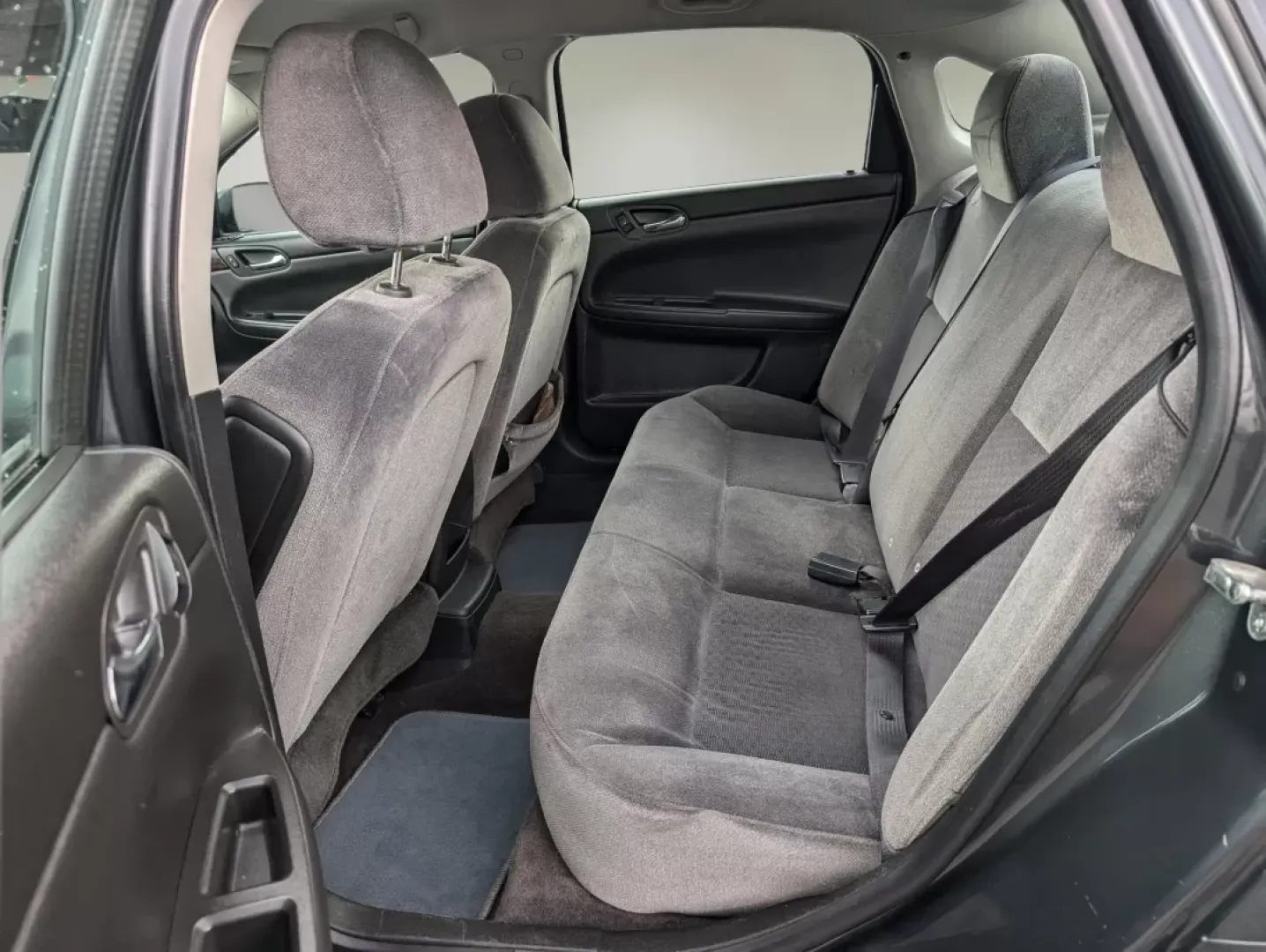 2014 /Ebony Chevrolet Impala Limited LT (2G1WB5E33E1) with an Other engine, located at 521 Old Farm Lane Rd, Prattville, AL, 36066, (334) 325-1505, 32.482460, -86.416367 - **Drive Your Dreams with the 2014 Chevrolet Impala Limited at Gils Auto in Prattville!**<br /> <br /> Are you in the market for a reliable sedan that perfectly blends style, comfort, and performance? Look no further than the 2014 Chevrolet Impala Limited, available now at Gils Auto, your trusted Buy - Photo#10