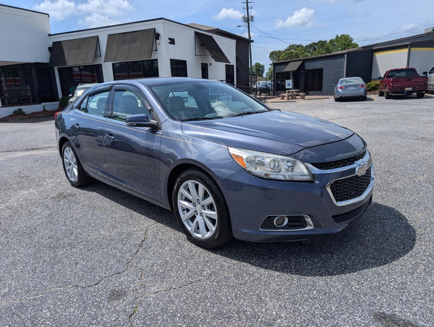 2014 /Cocoa/Light Neutral Chevrolet Malibu LT (1G11E5SL9EF) with an Gas I4 2.5L/150 engine, 6-Speed Automatic transmission, located at 3959 U.S. 80 W, Phenix City, AL, 36870, (334) 297-4885, 32.469296, -85.135185 - 2014 Chevrolet Malibu LT - Photo#2