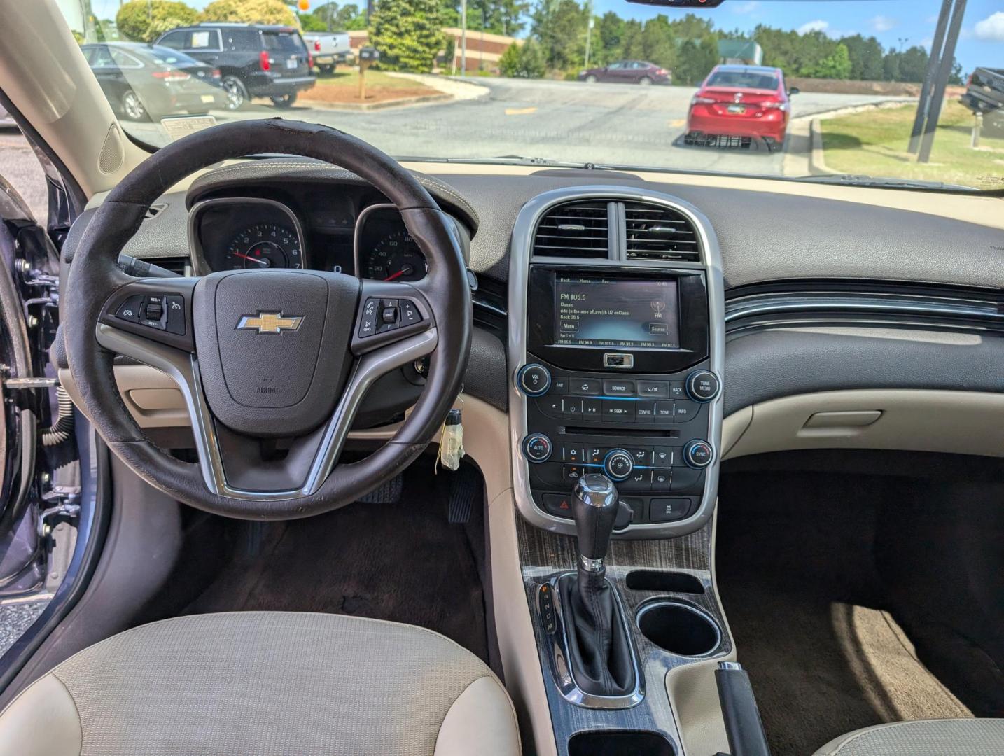 2014 /Cocoa/Light Neutral Chevrolet Malibu LT (1G11E5SL9EF) with an Gas I4 2.5L/150 engine, 6-Speed Automatic transmission, located at 3959 U.S. 80 W, Phenix City, AL, 36870, (334) 297-4885, 32.469296, -85.135185 - 2014 Chevrolet Malibu LT - Photo#11