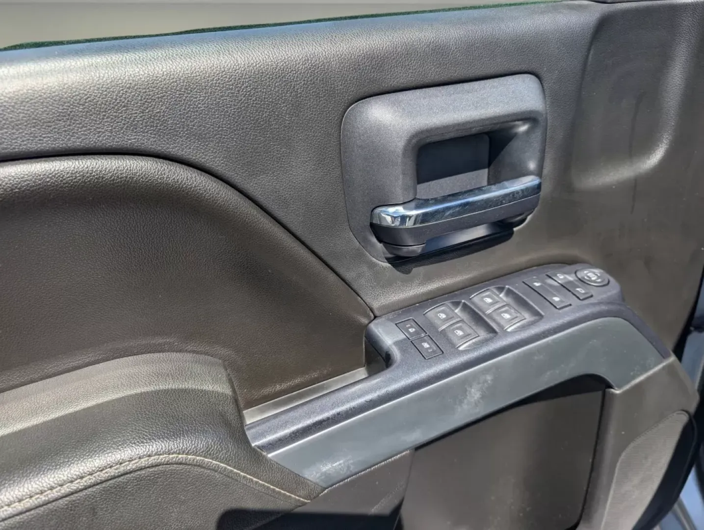 2014 /Jet Black Chevrolet Silverado 1500 LT (1GCVKREC2EZ) with an Other engine, located at 3959 U.S. 80 W, Phenix City, AL, 36870, (334) 297-4885, 32.469296, -85.135185 - **Conquer Your Adventures with the 2014 Chevrolet Silverado 1500 LT-Now Available at Gils Auto in Phenix City!**<br /> <br /> Are you ready to elevate your lifestyle with a dependable pickup that's perfect for both weekend adventures and daily commutes? Look no further than the robust 2014 Chevrolet - Photo#8