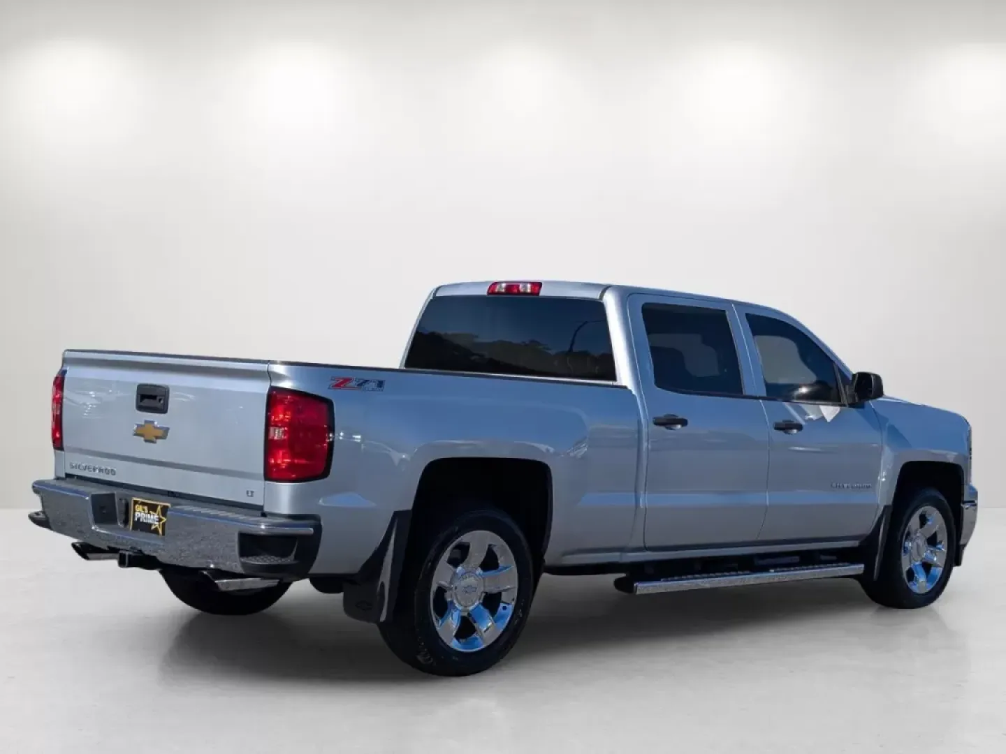 2014 /Jet Black Chevrolet Silverado 1500 LT (3GCUKRECXEG) with an Other engine, located at 1430 Gateway Drive, Opelika, AL, 36801, (334) 239-0944, 32.637871, -85.409790 - Are you ready to elevate your adventures with a reliable and versatile truck? Look no further than this impressive 2014 Chevrolet Silverado 1500 LT, available now at Gils Auto in Phenix City, AL! Whether you're a growing family looking for a spacious ride, a weekend warrior ready for off-road excurs - Photo#4