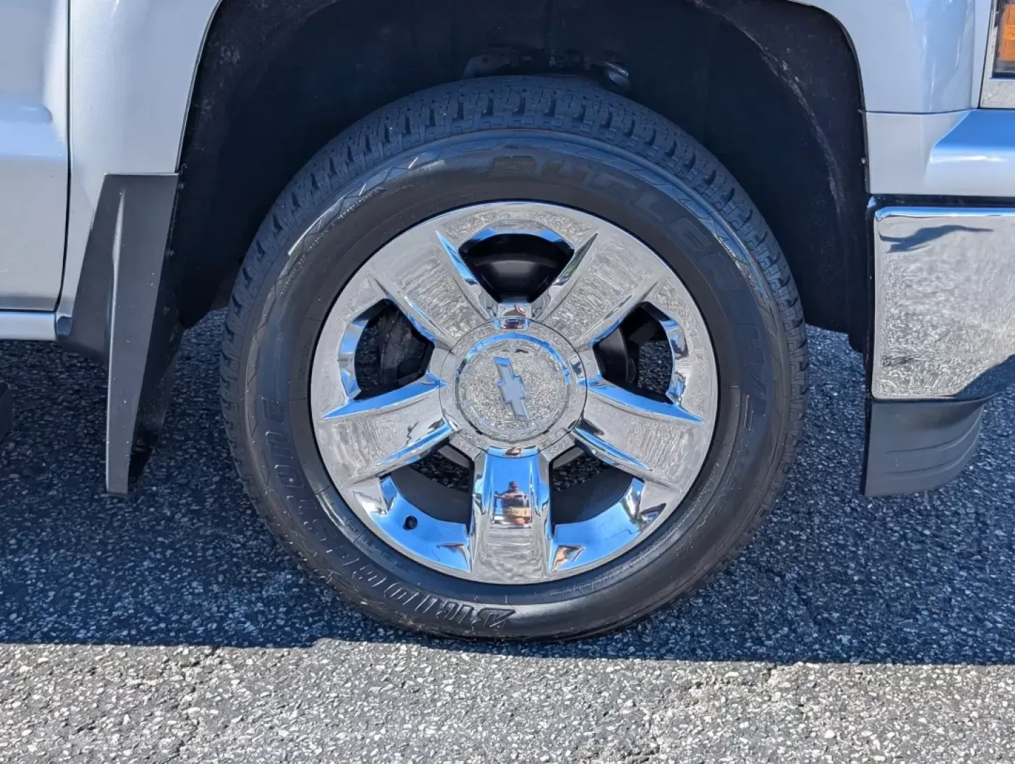 2014 /Jet Black Chevrolet Silverado 1500 LT (3GCUKRECXEG) with an Other engine, located at 1430 Gateway Drive, Opelika, AL, 36801, (334) 239-0944, 32.637871, -85.409790 - Are you ready to elevate your adventures with a reliable and versatile truck? Look no further than this impressive 2014 Chevrolet Silverado 1500 LT, available now at Gils Auto in Phenix City, AL! Whether you're a growing family looking for a spacious ride, a weekend warrior ready for off-road excurs - Photo#7
