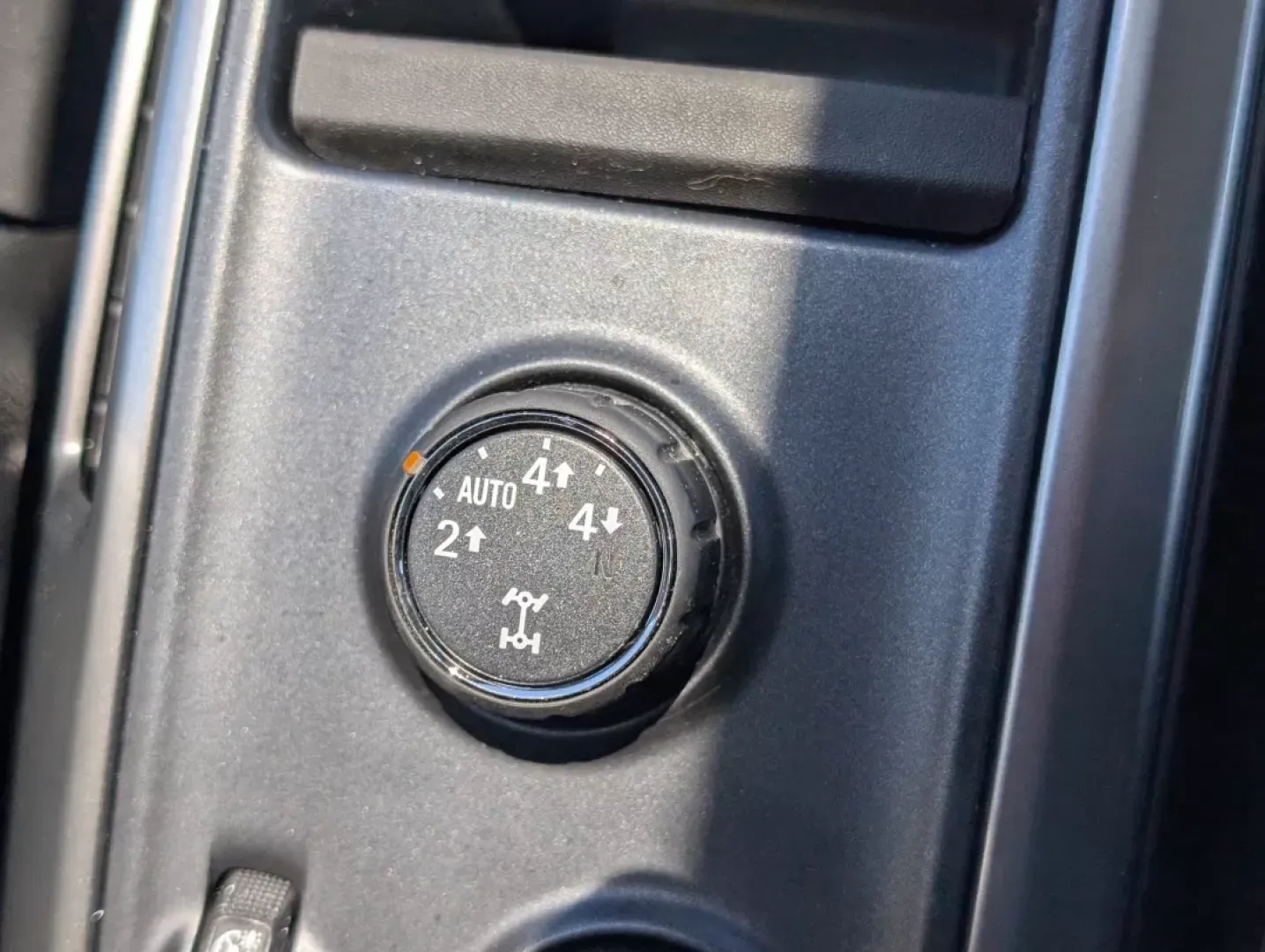 2014 /Jet Black Chevrolet Silverado 1500 LT (3GCUKRECXEG) with an Other engine, located at 1430 Gateway Drive, Opelika, AL, 36801, (334) 239-0944, 32.637871, -85.409790 - Are you ready to elevate your adventures with a reliable and versatile truck? Look no further than this impressive 2014 Chevrolet Silverado 1500 LT, available now at Gils Auto in Phenix City, AL! Whether you're a growing family looking for a spacious ride, a weekend warrior ready for off-road excurs - Photo#18