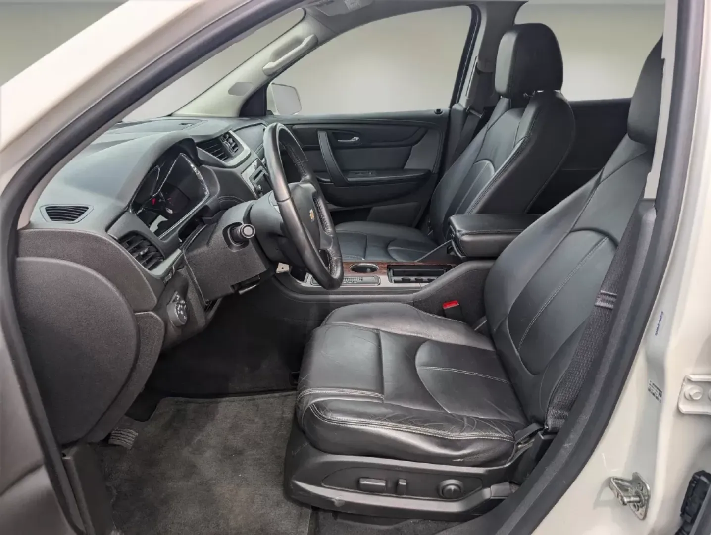 2014 /Ebony Chevrolet Traverse LT (1GNKRHKD0EJ) with an Other engine, located at 804 22nd Ave, Phenix City, AL, 36870, (334) 297-1860, 32.484749, -85.024475 - 2014 Chevrolet Traverse LT - Photo#9