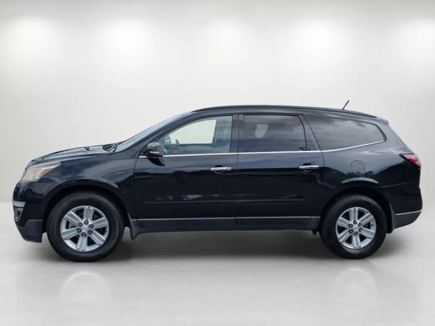 2014 /Ebony/Mojave Chevrolet Traverse LT (1GNKRHKD6EJ) with an Gas V6 3.6L/217 engine, 6-Speed Automatic transmission, located at 804 22nd Ave, Phenix City, AL, 36870, (334) 297-1860, 32.484749, -85.024475 - ### Discover Your Adventure with This 2014 Chevrolet Traverse LT at Gils Auto - Phenix City #2<br /> <br /> Are you searching for the perfect vehicle to accommodate your growing family or to embark on weekend adventures? Look no further than this **2014 Chevrolet Traverse LT** at **Gils Auto - Pheni - Photo#7