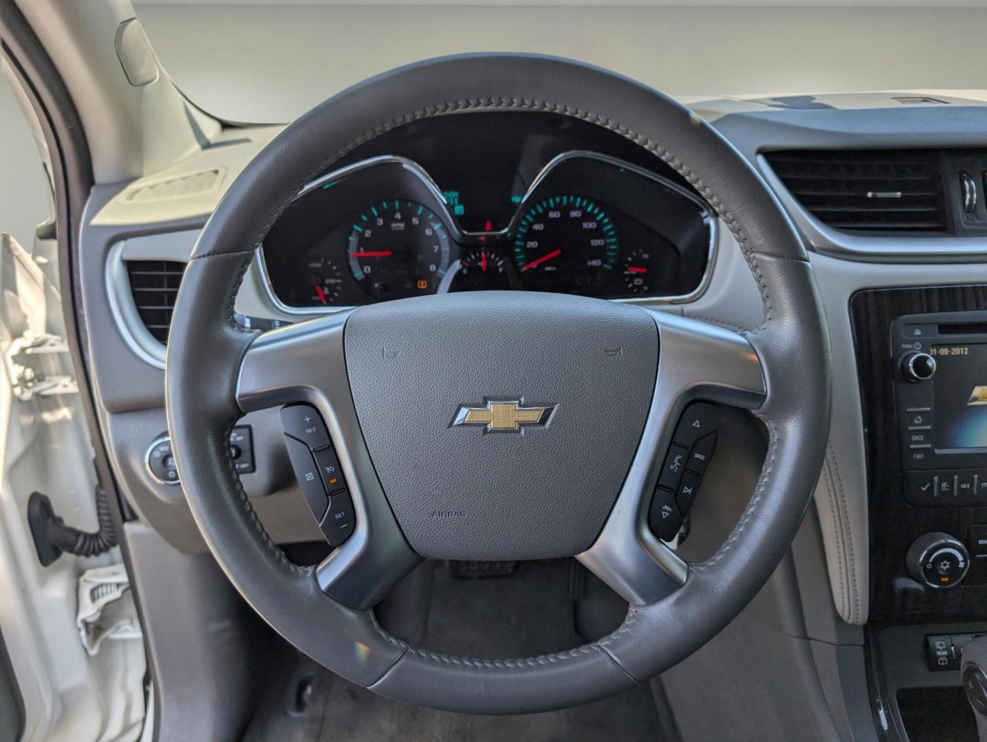 2014 /Dk Titanium/Lt Titanium Chevrolet Traverse LT (1GNKRGKDXEJ) with an Gas V6 3.6L/217 engine, 6-Speed Automatic transmission, located at 804 22nd Ave, Phenix City, AL, 36870, (334) 297-1860, 32.484749, -85.024475 - 2014 Chevrolet Traverse LT - Photo#15