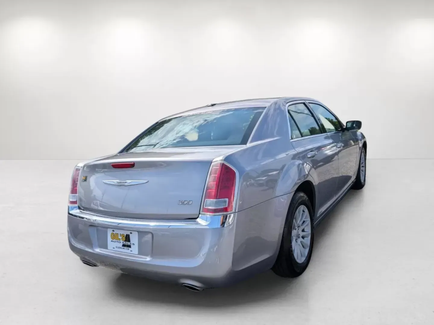 2014 /Black Chrysler 300 (2C3CCAAG5EH) with an Other engine, located at 7000 Northlake Connector, Columbus, GA, 31904, (706) 987-8085, 32.524975, -84.978134 - **Experience the Perfect Blend of Style and Comfort with the 2014 Chrysler 300 at Gils Auto!**<br /> <br /> Are you in the market for a sophisticated sedan that effortlessly combines luxury with practicality? Look no further than this stunning 2014 Chrysler 300, available now at Gils Auto in Phenix - Photo#4