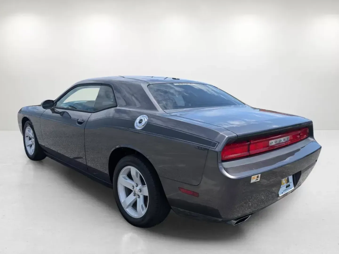 2014 /Dark Slate Gray Dodge Challenger SXT (2C3CDYAG3EH) with an Regular Unleaded V-6 3.6 L/220 engine, 5-Speed Automatic w/OD transmission, located at 5115 14th Ave., Columbus, GA, 31904, (706) 323-0345, 32.511494, -84.971046 - 2014 Dodge Challenger SXT - Photo#6