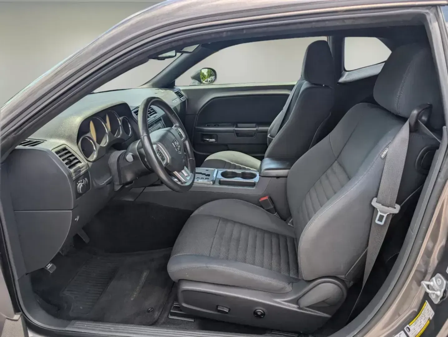 2014 /Dark Slate Gray Dodge Challenger SXT (2C3CDYAG3EH) with an Regular Unleaded V-6 3.6 L/220 engine, 5-Speed Automatic w/OD transmission, located at 5115 14th Ave., Columbus, GA, 31904, (706) 323-0345, 32.511494, -84.971046 - 2014 Dodge Challenger SXT - Photo#9