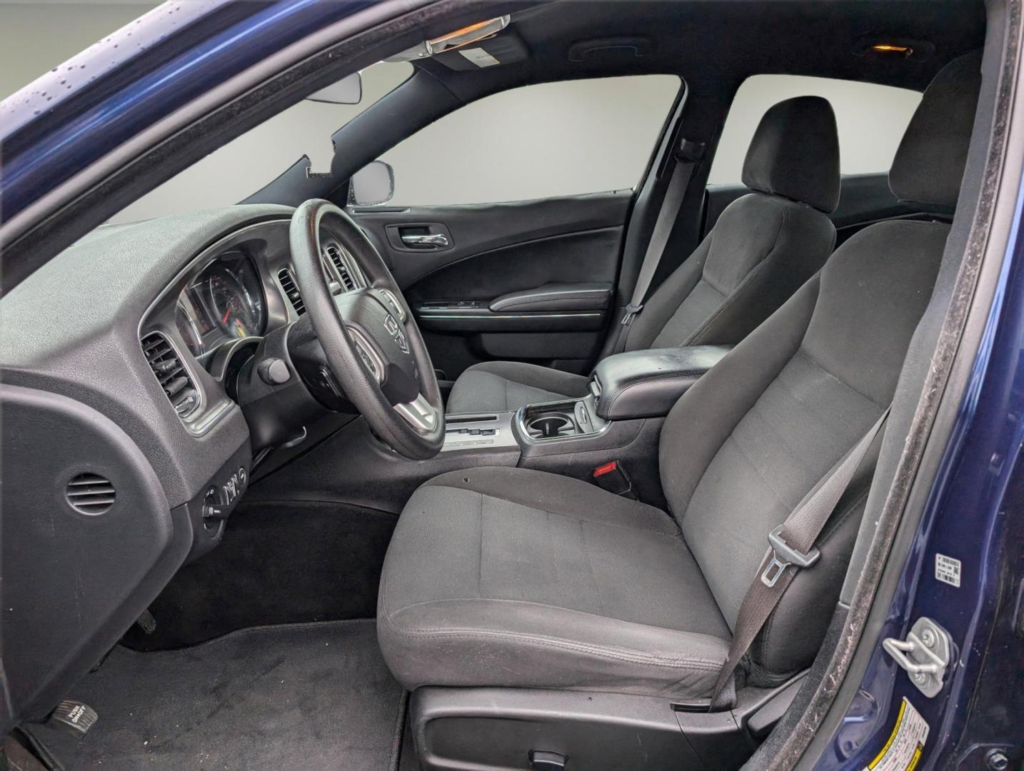 2014 /Black Dodge Charger SE (2C3CDXBGXEH) with an Regular Unleaded V-6 3.6 L/220 engine, 5-Speed Automatic w/OD transmission, located at 5115 14th Ave., Columbus, GA, 31904, (706) 323-0345, 32.511494, -84.971046 - 2014 Dodge Charger SE - Photo#9