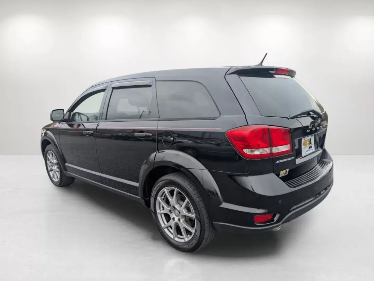 2014 /Black/Red Dodge Journey R/T (3C4PDCEG4ET) with an Other engine, located at 3959 U.S. 80 W, Phenix City, AL, 36870, (334) 297-4885, 32.469296, -85.135185 - ### 2014 Dodge Journey R/T: Your Perfect Family Adventure Vehicle<br /> <br /> Are you in search of a versatile SUV that can effortlessly adapt to your growing family, weekend adventures, or daily commuting needs? Look no further than this 2014 Dodge Journey R/T, proudly available at Gils Auto in Ph - Photo#6