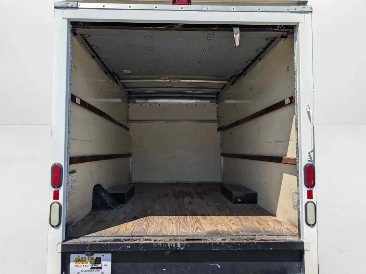 2014 White Ford Econoline Commercial Cutaway (1FDWE3FLXED) with an Other engine, located at 7000 Northlake Connector, Columbus, GA, 31904, (706) 987-8085, 32.524975, -84.978134 - Are you a business owner in need of a reliable workhorse for your daily operations? Look no further than this 2014 Ford Econoline Commercial Cutaway, available now at Gils Auto in Columbus, GA. This specialty vehicle perfectly balances durability and functionality, making it ideal for those in the s - Photo#8