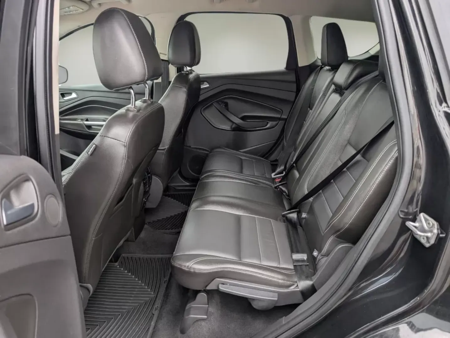 2014 Ford Escape Titanium (1FMCU0JX9EU) with an Other engine, located at 5115 14th Ave., Columbus, GA, 31904, (706) 323-0345, 32.511494, -84.971046 - Discover the perfect balance of style, comfort, and versatility with the 2014 Ford Escape Titanium available at Gils Auto in Phenix City, AL. Whether you're a busy parent juggling activities, a commuter navigating the daily grind, or an adventure-seeker ready to hit the road, this SUV is designed to - Photo#10
