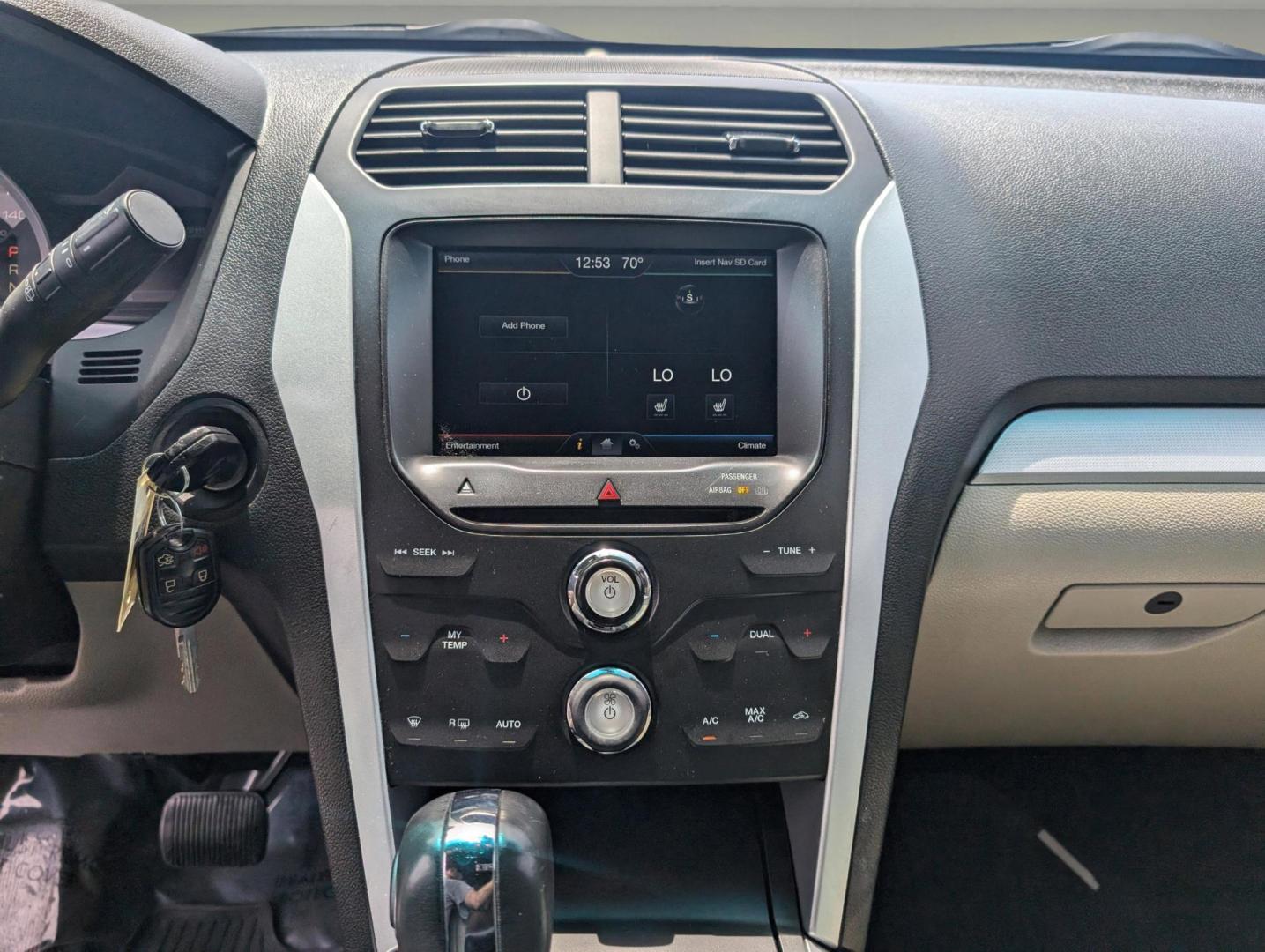 2014 Ford Explorer XLT (1FM5K7D87EG) with an Regular Unleaded V-6 3.5 L/213 engine, 6-Speed Automatic w/OD transmission, located at 804 22nd Ave, Phenix City, AL, 36870, (334) 297-1860, 32.484749, -85.024475 - 2014 Ford Explorer XLT - Photo#14
