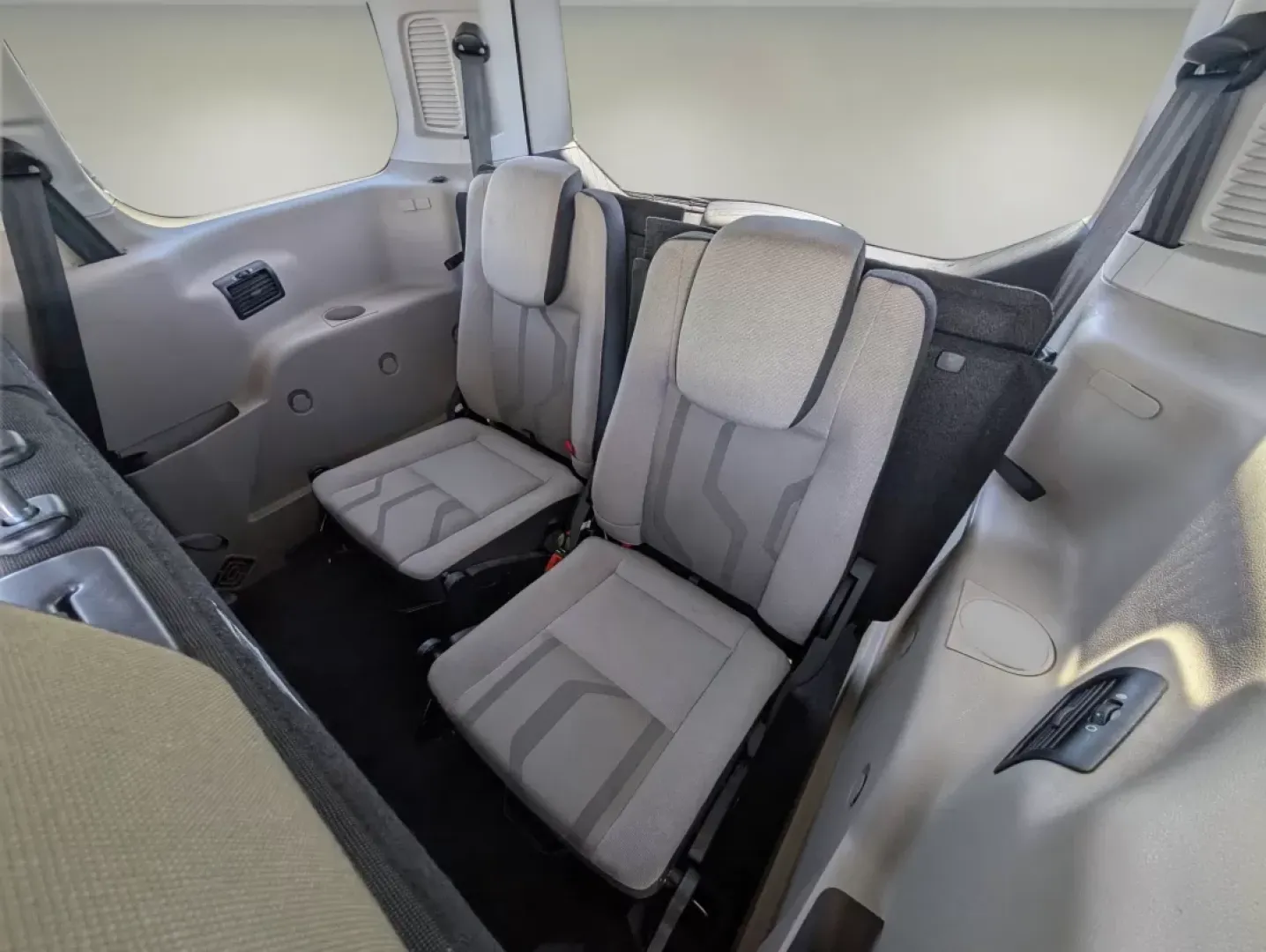 2014 Ford Transit Connect Wagon XLT (NM0GE9F74E1) with an Other engine, located at 1430 Gateway Drive, Opelika, AL, 36801, (334) 239-0944, 32.637871, -85.409790 - **Explore Your Next Adventure with the 2014 Ford Transit Connect Wagon at Gils Auto!**<br /> <br /> Are you seeking a reliable vehicle that effortlessly accommodates your growing family or serves as the perfect companion for weekend adventures? Look no further than this 2014 Ford Transit Connect Wag - Photo#11