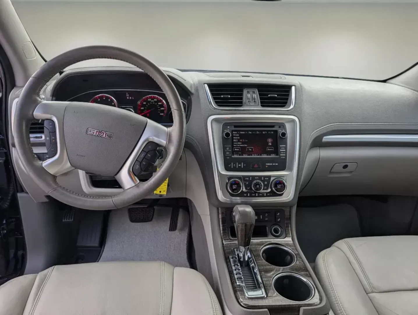 2014 /Light Titanium GMC Acadia SLT (1GKKRRKD0EJ) with an Gas V6 3.6L/220 engine, 6-Speed Automatic transmission, located at 804 22nd Ave, Phenix City, AL, 36870, (334) 297-1860, 32.484749, -85.024475 - **Discover Your Next Adventure with the 2014 GMC Acadia SLT at Gils Auto - Phenix City #2!**<br /> <br /> Are you in the market for a spacious, reliable SUV that can take your family on weekend getaways or make those long commutes a breeze? Look no further than the 2014 GMC Acadia SLT, available now - Photo#13