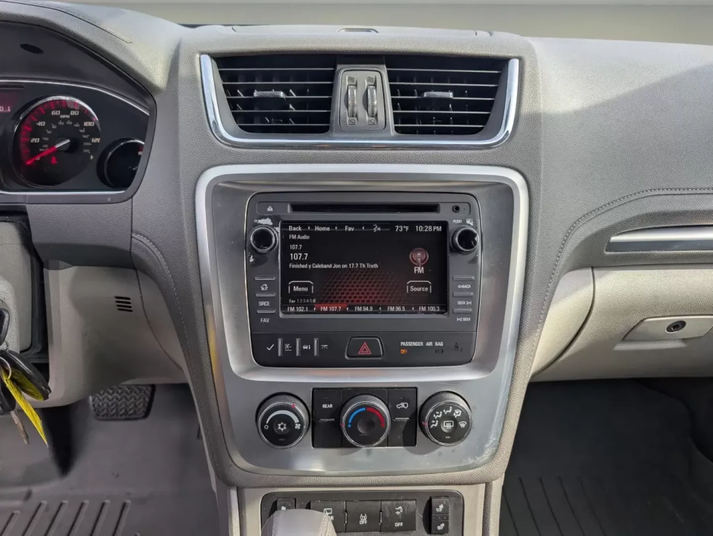 2014 /Light Titanium GMC Acadia SLE (1GKKRPKD6EJ) with an Other engine, located at 3959 U.S. 80 W, Phenix City, AL, 36870, (334) 297-4885, 32.469296, -85.135185 - **Explore New Adventures in This 2014 GMC Acadia Available Now at Gils Auto!**<br /> <br /> Are you looking for a versatile SUV that can keep up with your busy lifestyle? Look no further than this stunning 2014 GMC Acadia, available at Gils Auto in Phenix City, AL. With its spacious interior, advan - Photo#15