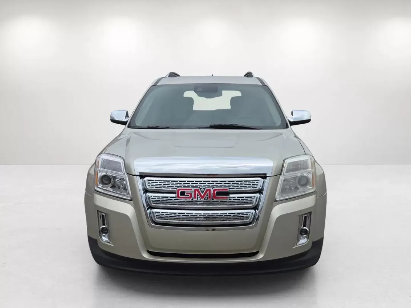 2014 /Light Titanium GMC Terrain SLT (2GKALTEK1E6) with an Other engine, located at 521 Old Farm Lane Rd, Prattville, AL, 36066, (334) 325-1505, 32.482460, -86.416367 - **Discover Adventure and Comfort with the 2014 GMC Terrain SLT at Gils Auto - Prattville**<br /> <br /> Are you in search of a versatile and stylish SUV that can seamlessly transition from your daily commute to weekend getaways? Look no further than the **2014 GMC Terrain SLT** at **Gils Auto - Prat - Photo#1