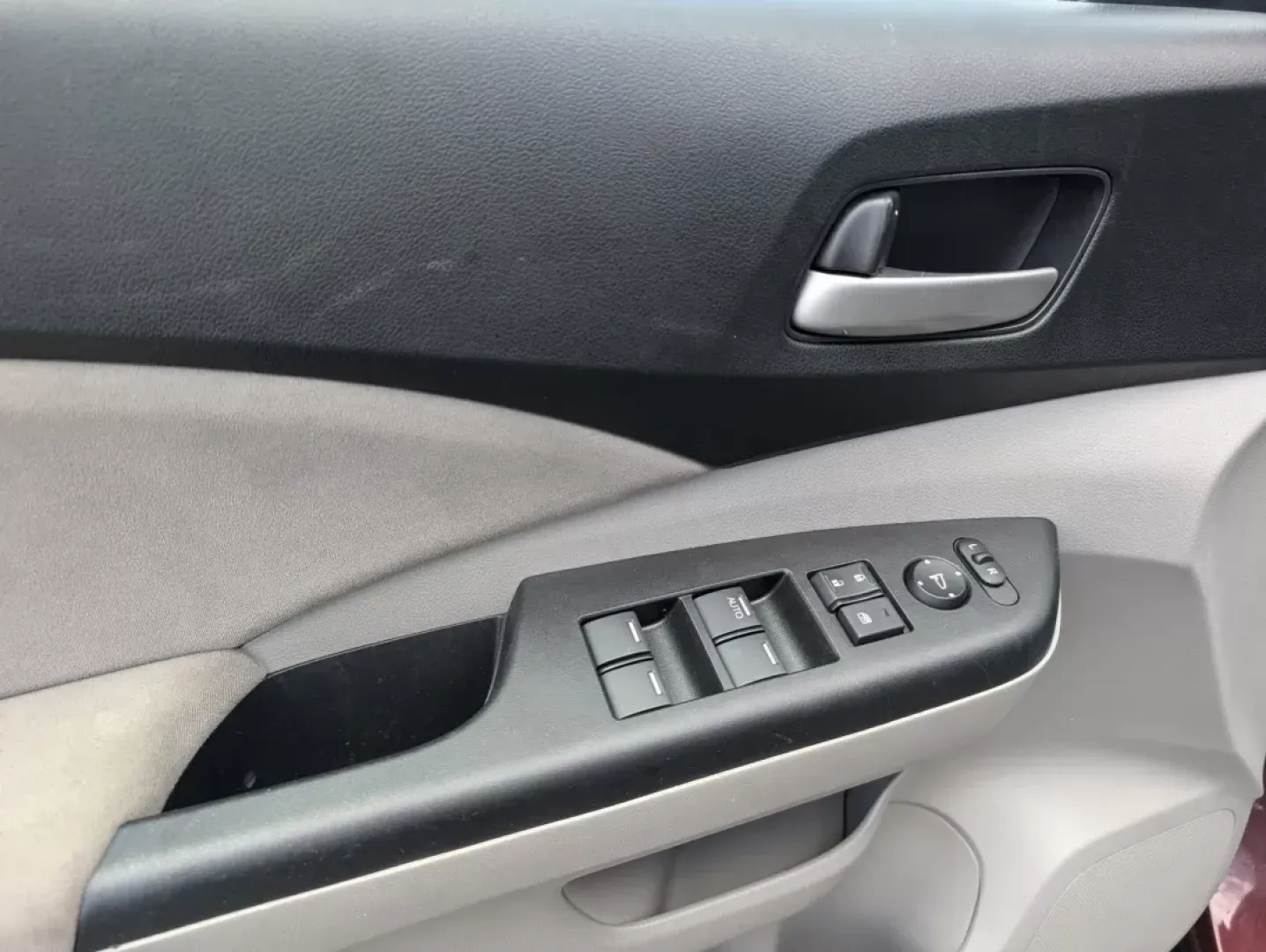 2014 Honda CR-V EX (5J6RM3H52EL) with an Other engine, located at 5115 14th Ave., Columbus, GA, 31904, (706) 323-0345, 32.511494, -84.971046 - **Discover Your Next Adventure with the 2014 Honda CR-V at Gils Auto - Columbus!**<br /> <br /> Are you ready to elevate your lifestyle with a reliable and stylish SUV perfect for weekend getaways, family road trips, or daily commutes? Dive into the world of comfort and versatility with the 2014 Hon - Photo#7