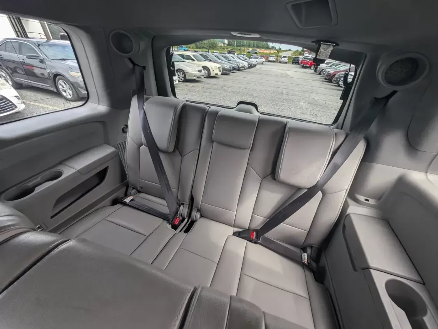 2014 Honda Pilot Touring (5FNYF3H99EB) with an Other engine, located at 3959 U.S. 80 W, Phenix City, AL, 36870, (334) 297-4885, 32.469296, -85.135185 - 2014 Honda Pilot Touring - Photo#11