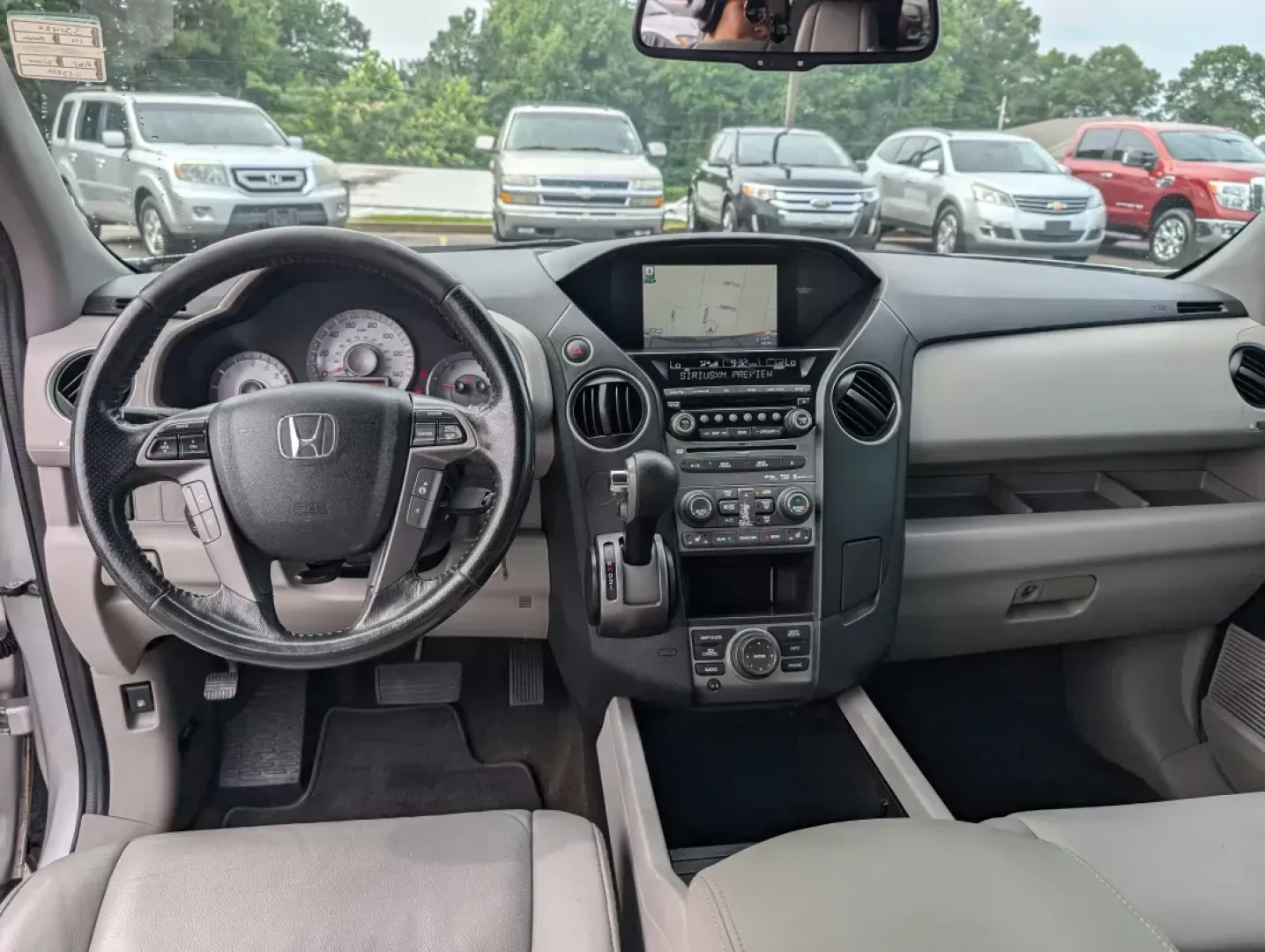 2014 Honda Pilot Touring (5FNYF3H99EB) with an Other engine, located at 3959 U.S. 80 W, Phenix City, AL, 36870, (334) 297-4885, 32.469296, -85.135185 - 2014 Honda Pilot Touring - Photo#12