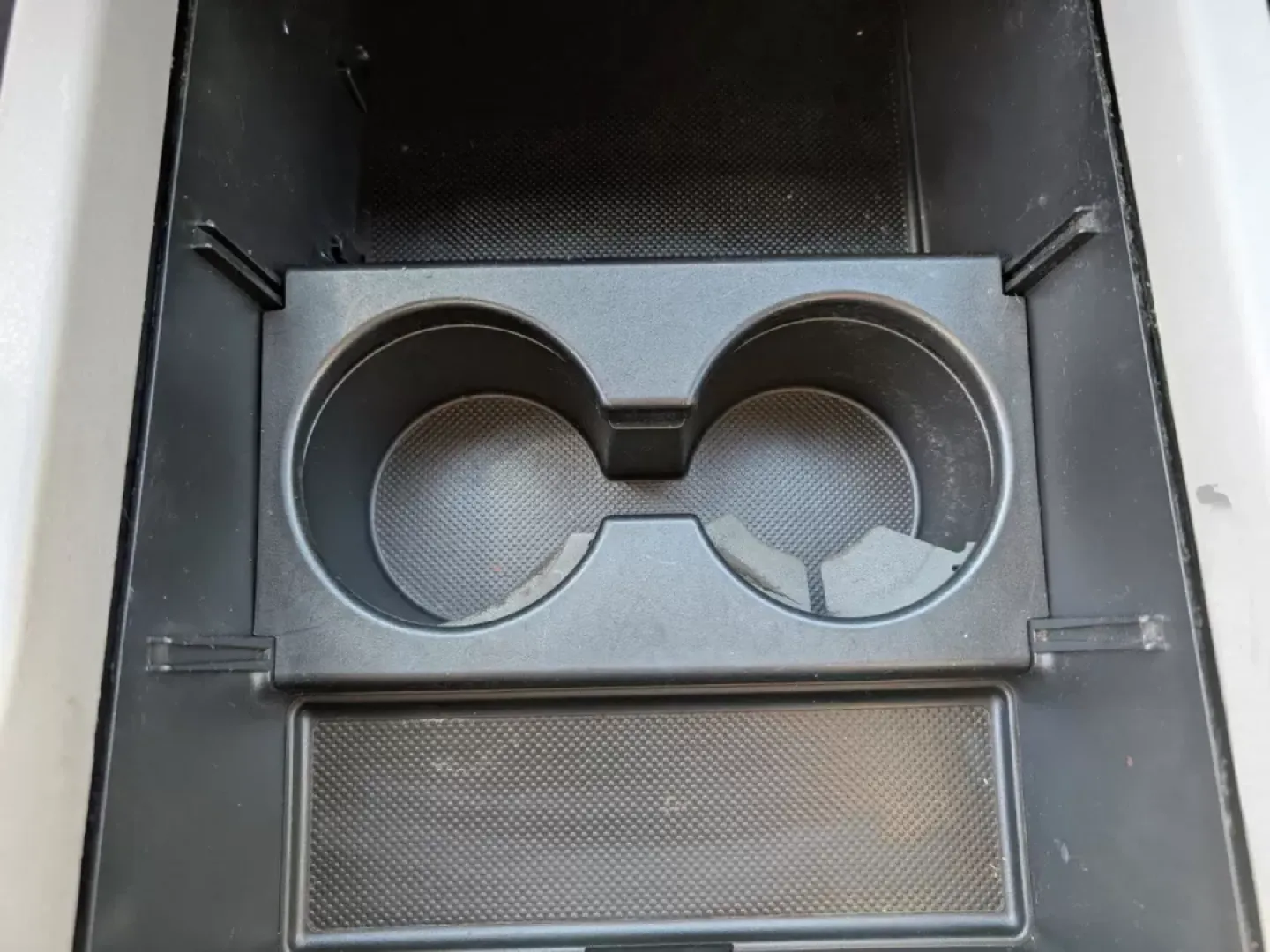 2014 Honda Pilot EX-L (5FNYF3H75EB) with an Other engine, located at 5115 14th Ave., Columbus, GA, 31904, (706) 323-0345, 32.511494, -84.971046 - **Discover Your Adventure-Worthy 2014 Honda Pilot EX-L at Gils Auto!**<br /> <br /> Are you ready to elevate your family outings or weekend getaways? Look no further than this 2014 Honda Pilot EX-L, available now at Gils Auto in Phenix City, AL. This versatile SUV is designed for those who embrace a - Photo#13