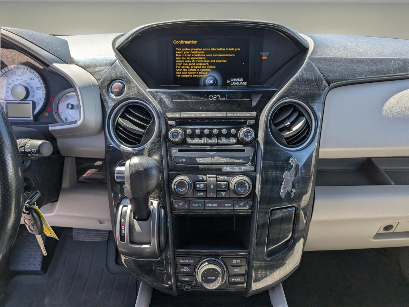 2014 Honda Pilot Touring (5FNYF3H99EB) with an Regular Unleaded V-6 3.5 L/212 engine, 5-Speed Automatic w/OD transmission, located at 7000 Northlake Connector, Columbus, GA, 31904, (706) 987-8085, 32.524975, -84.978134 - 2014 Honda Pilot Touring - Photo#14