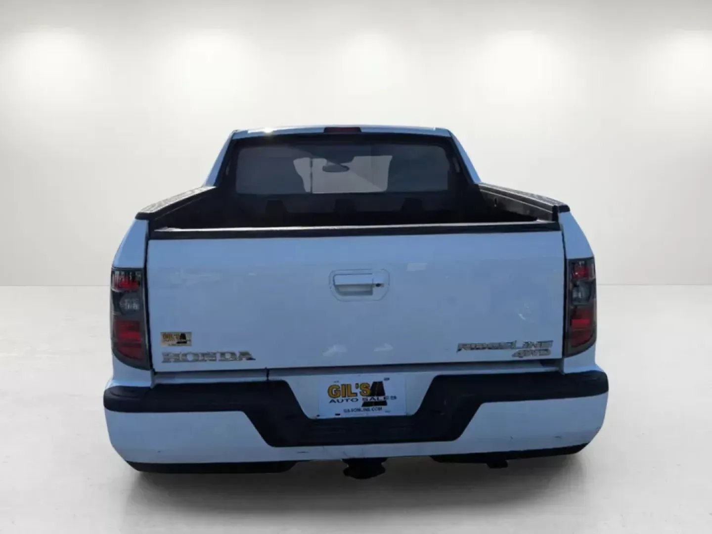 2014 Honda Ridgeline RTL (5FPYK1F50EB) with an Regular Unleaded V-6 3.5 L/212 engine, 5-Speed Automatic w/OD transmission, located at 521 Old Farm Lane Rd, Prattville, AL, 36066, (334) 325-1505, 32.482460, -86.416367 - 2014 Honda Ridgeline RTL - Photo#6