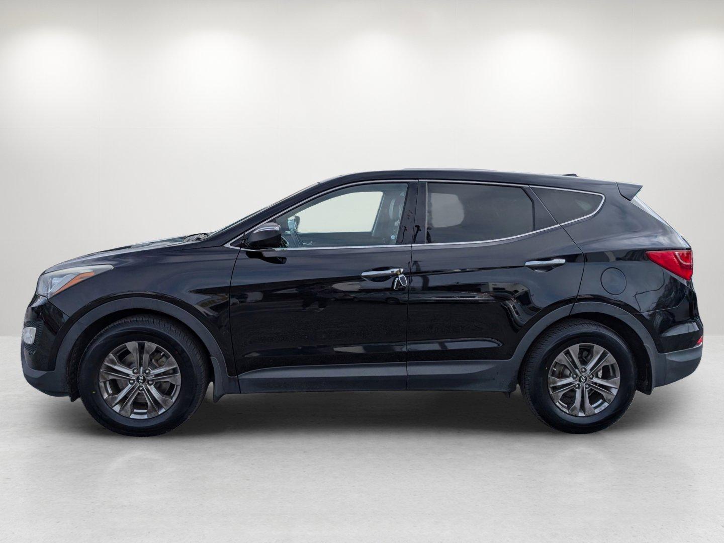 2014 /Gray Hyundai Santa Fe Sport (5XYZU3LB0EG) with an Regular Unleaded I-4 2.4 L/144 engine, 6-Speed Automatic w/OD transmission, located at 804 22nd Ave, Phenix City, AL, 36870, (334) 297-1860, 32.484749, -85.024475 - 2014 Hyundai Santa Fe Sport - Photo#8