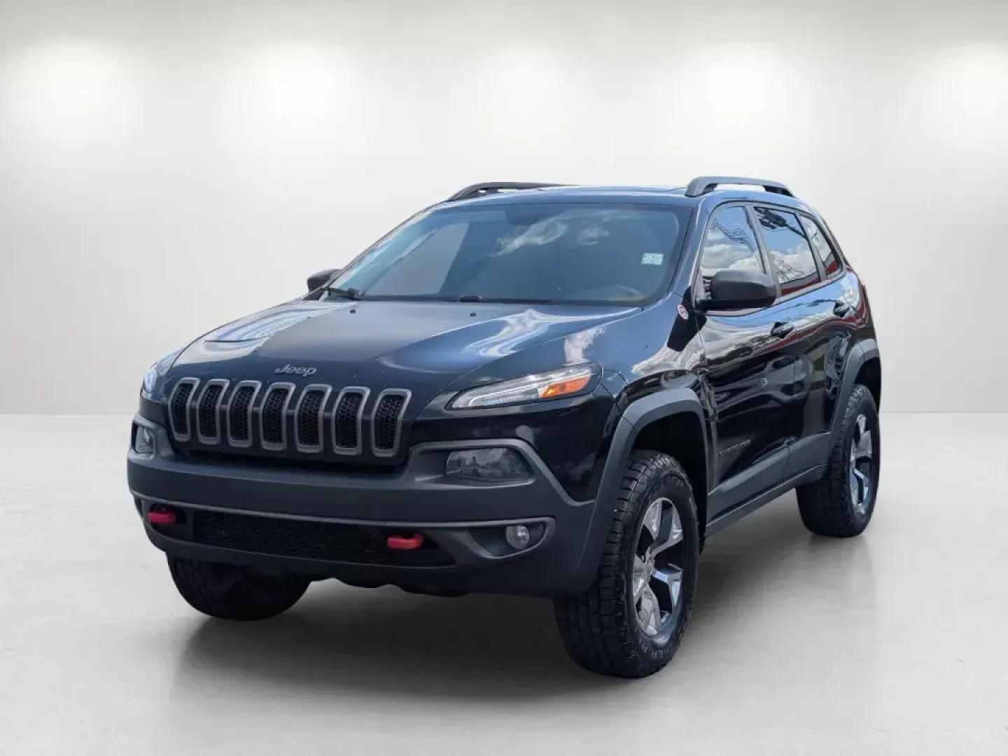 2014 /Black Jeep Cherokee Trailhawk (1C4PJMBS1EW) with an Regular Unleaded V-6 3.2 L/198 engine, 9-Speed Automatic w/OD transmission, located at 3959 U.S. 80 W, Phenix City, AL, 36870, (334) 297-4885, 32.469296, -85.135185 - 2014 Jeep Cherokee Trailhawk - Photo#1