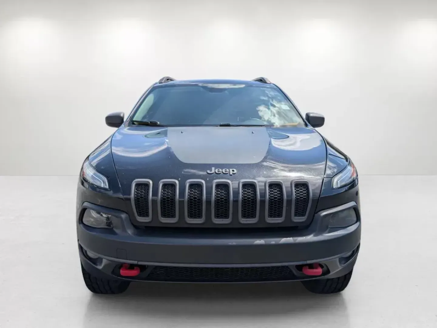 2014 /Black Jeep Cherokee Trailhawk (1C4PJMBS1EW) with an Regular Unleaded V-6 3.2 L/198 engine, 9-Speed Automatic w/OD transmission, located at 3959 U.S. 80 W, Phenix City, AL, 36870, (334) 297-4885, 32.469296, -85.135185 - 2014 Jeep Cherokee Trailhawk - Photo#2