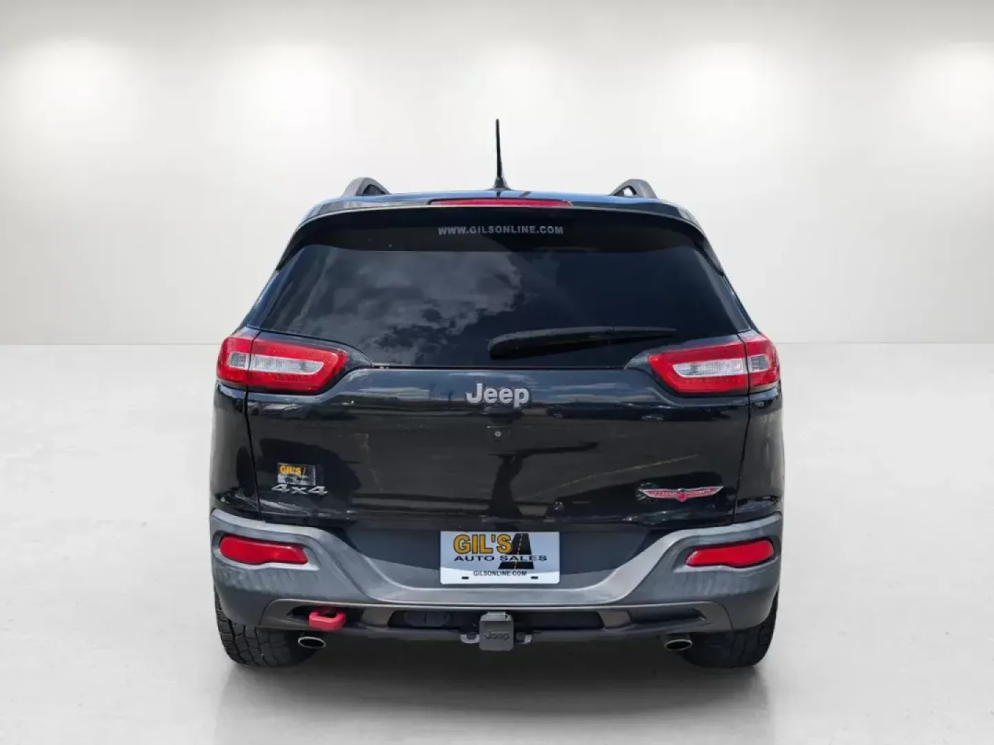 2014 /Black Jeep Cherokee Trailhawk (1C4PJMBS1EW) with an Regular Unleaded V-6 3.2 L/198 engine, 9-Speed Automatic w/OD transmission, located at 3959 U.S. 80 W, Phenix City, AL, 36870, (334) 297-4885, 32.469296, -85.135185 - 2014 Jeep Cherokee Trailhawk - Photo#6