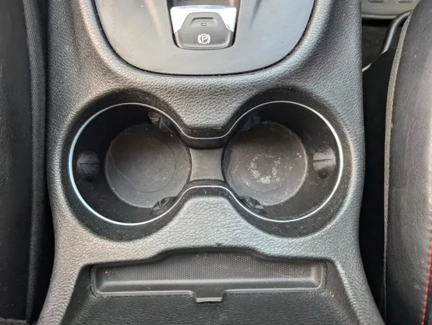 2014 /Black Jeep Cherokee Trailhawk (1C4PJMBS1EW) with an Regular Unleaded V-6 3.2 L/198 engine, 9-Speed Automatic w/OD transmission, located at 3959 U.S. 80 W, Phenix City, AL, 36870, (334) 297-4885, 32.469296, -85.135185 - 2014 Jeep Cherokee Trailhawk - Photo#13