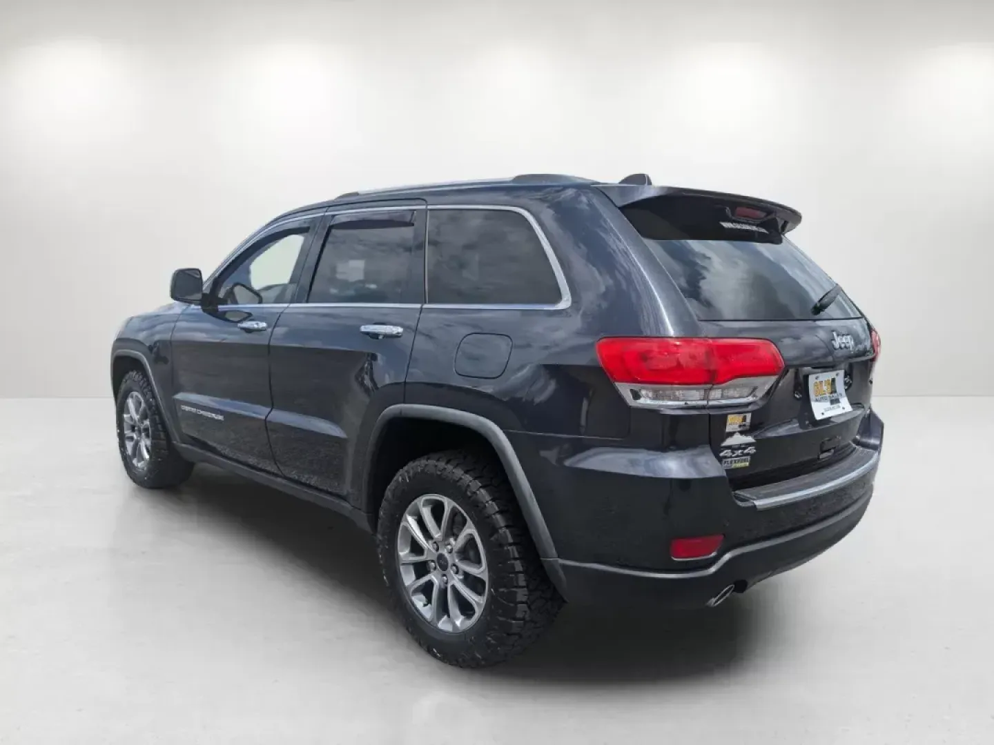 2014 /Black Jeep Grand Cherokee Limited (1C4RJFBG0EC) with an Other engine, located at 804 22nd Ave, Phenix City, AL, 36870, (334) 297-1860, 32.484749, -85.024475 - **Explore Adventure with the 2014 Jeep Grand Cherokee Limited Perfect for Every Journey!**<br /> <br /> Are you ready to elevate your driving experience and embrace endless adventures? The 2014 Jeep Grand Cherokee Limited is here to make your journeys more thrilling and enjoyable. Whether you're na - Photo#6