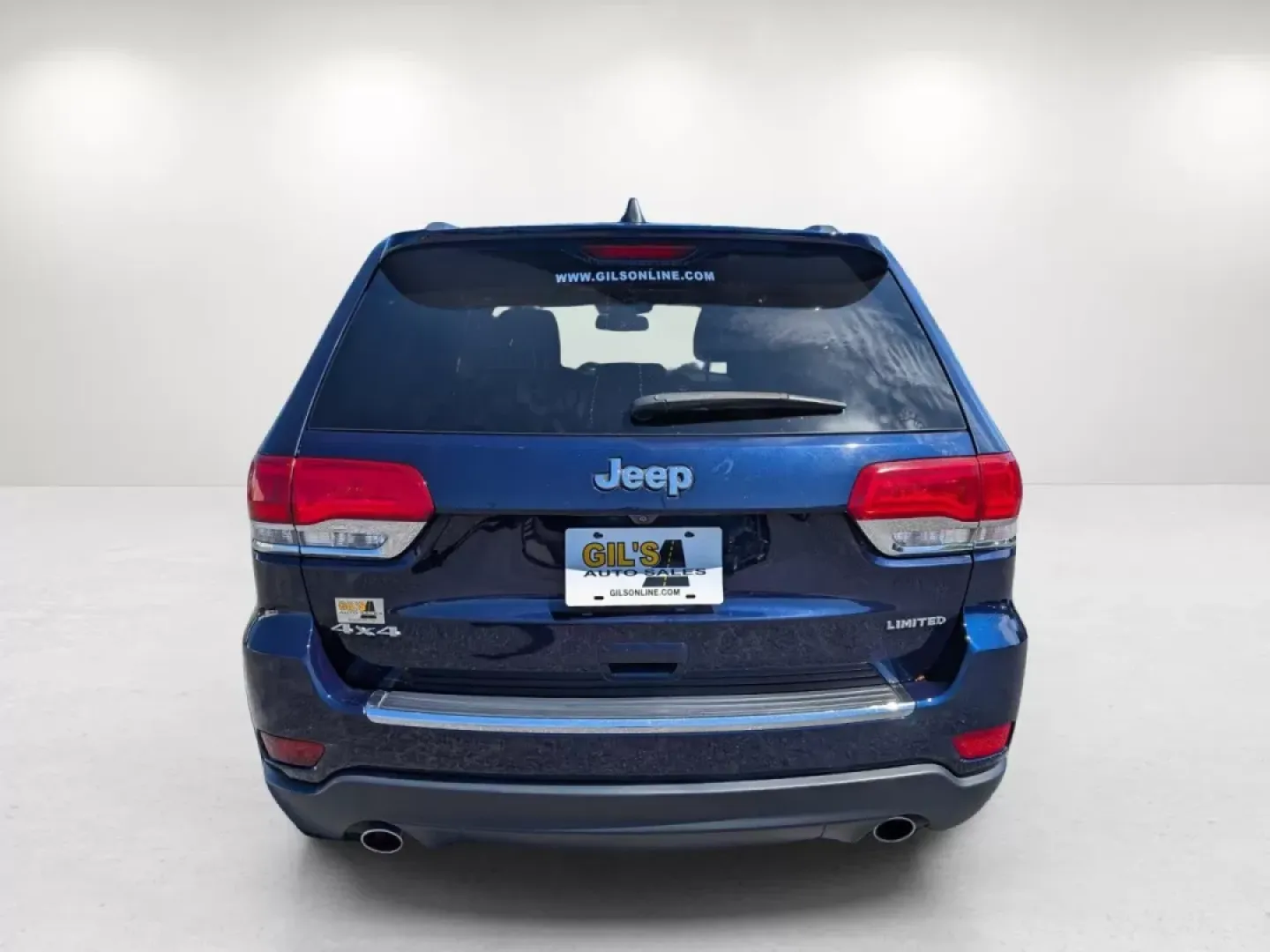 2014 /Black Jeep Grand Cherokee Limited (1C4RJFBG7EC) with an Other engine, located at 804 22nd Ave, Phenix City, AL, 36870, (334) 297-1860, 32.484749, -85.024475 - **Adventure Awaits: 2014 Jeep Grand Cherokee Limited at Gils Auto - Phenix City #2**<br /> <br /> Are you ready to elevate your driving experience? Picture yourself navigating the stunning landscapes of Phenix City, AL, in a vehicle that combines luxury, capability, and comfort. The 2014 Jeep Grand - Photo#5
