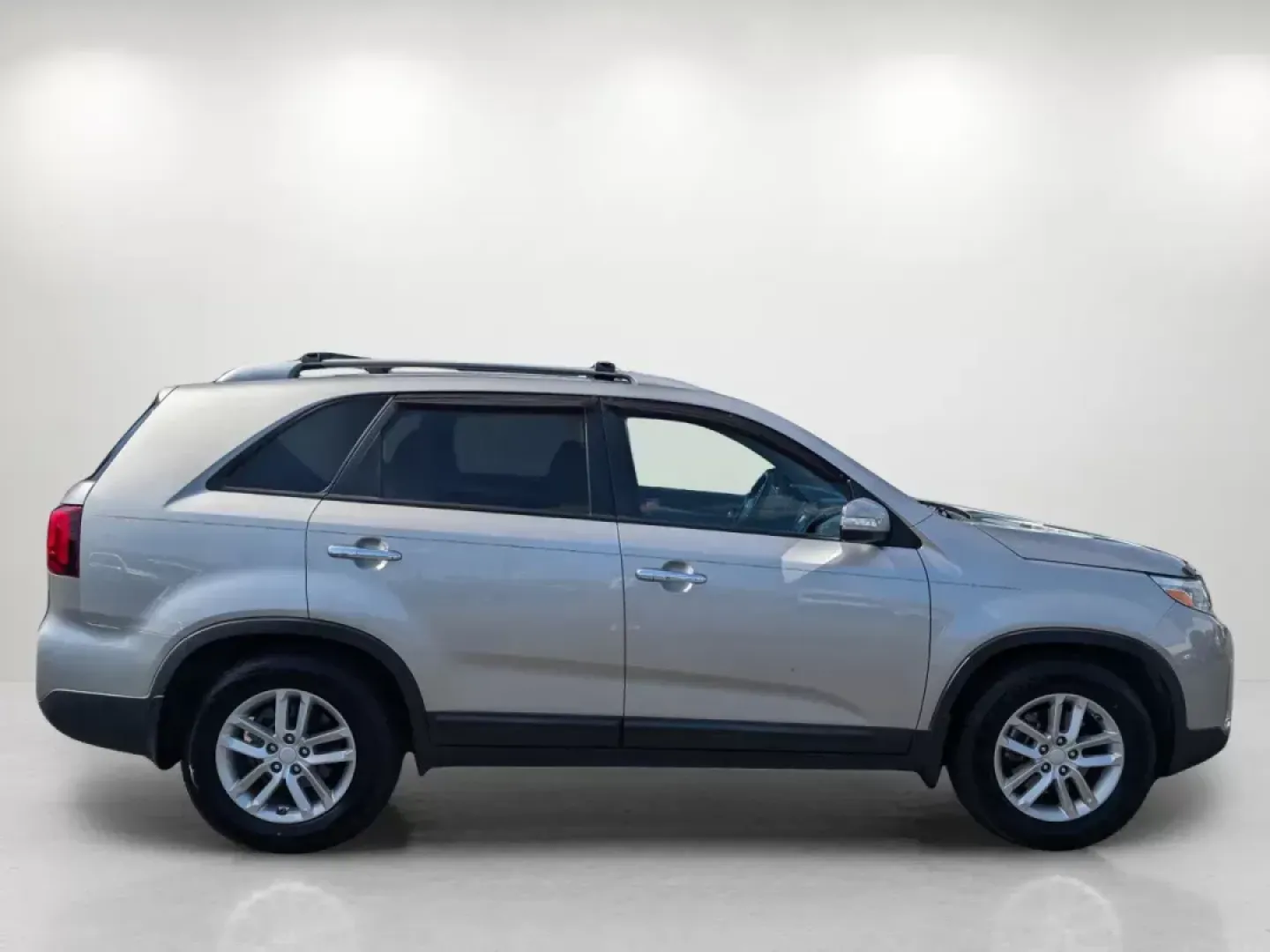 2014 /Beige Kia Sorento LX (5XYKT4A69EG) with an Other engine, located at 804 22nd Ave, Phenix City, AL, 36870, (334) 297-1860, 32.484749, -85.024475 - 2014 Kia Sorento LX - Photo#3