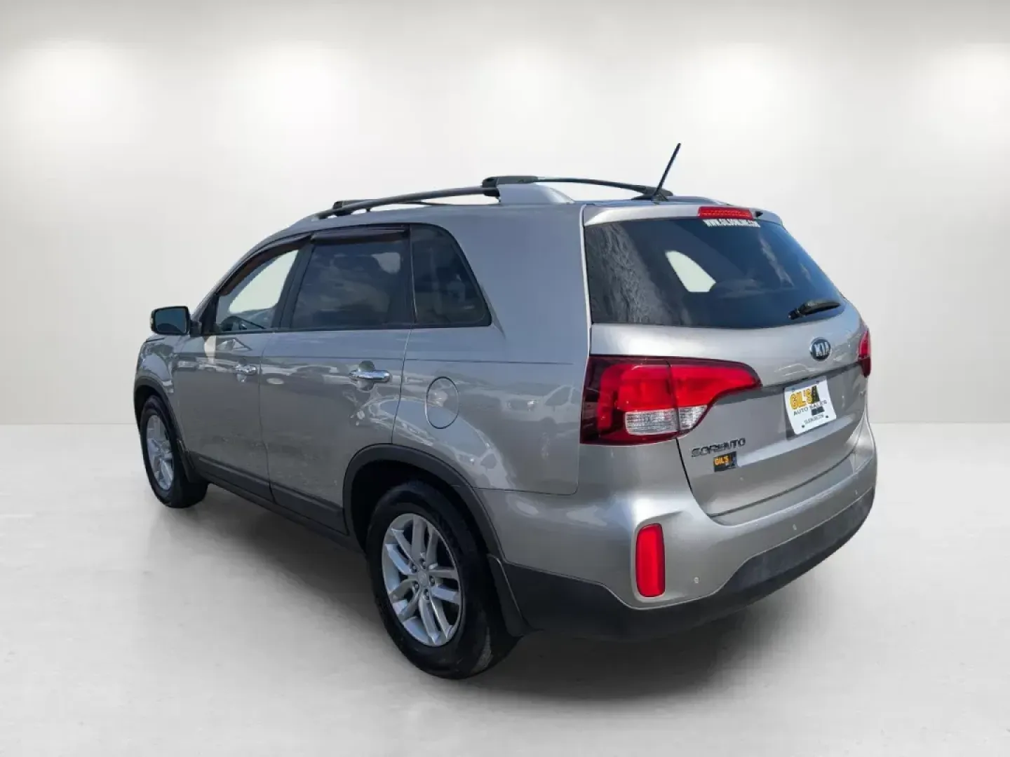 2014 /Beige Kia Sorento LX (5XYKT4A69EG) with an Other engine, located at 804 22nd Ave, Phenix City, AL, 36870, (334) 297-1860, 32.484749, -85.024475 - 2014 Kia Sorento LX - Photo#6