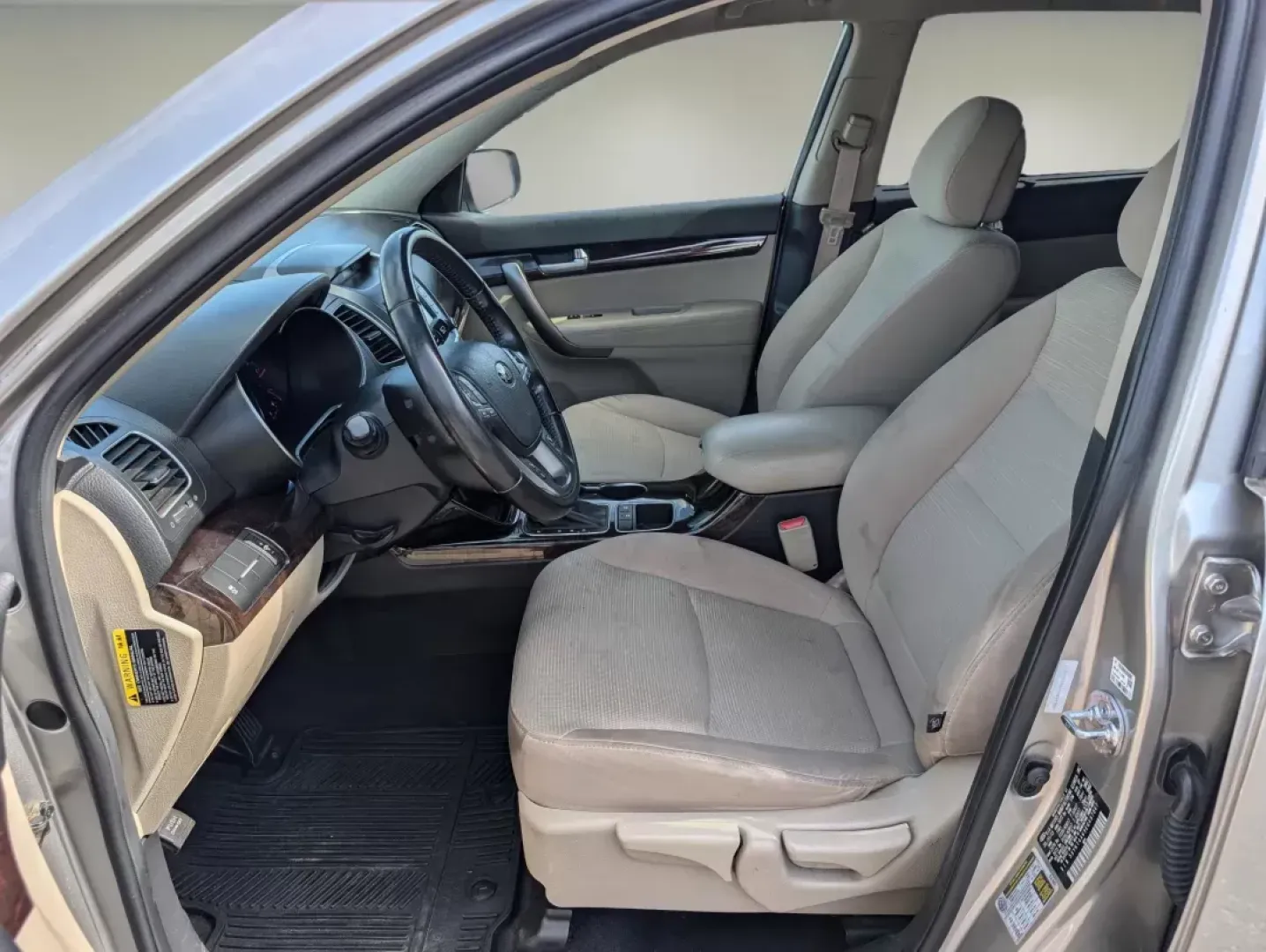 2014 /Beige Kia Sorento LX (5XYKT4A69EG) with an Other engine, located at 804 22nd Ave, Phenix City, AL, 36870, (334) 297-1860, 32.484749, -85.024475 - 2014 Kia Sorento LX - Photo#8