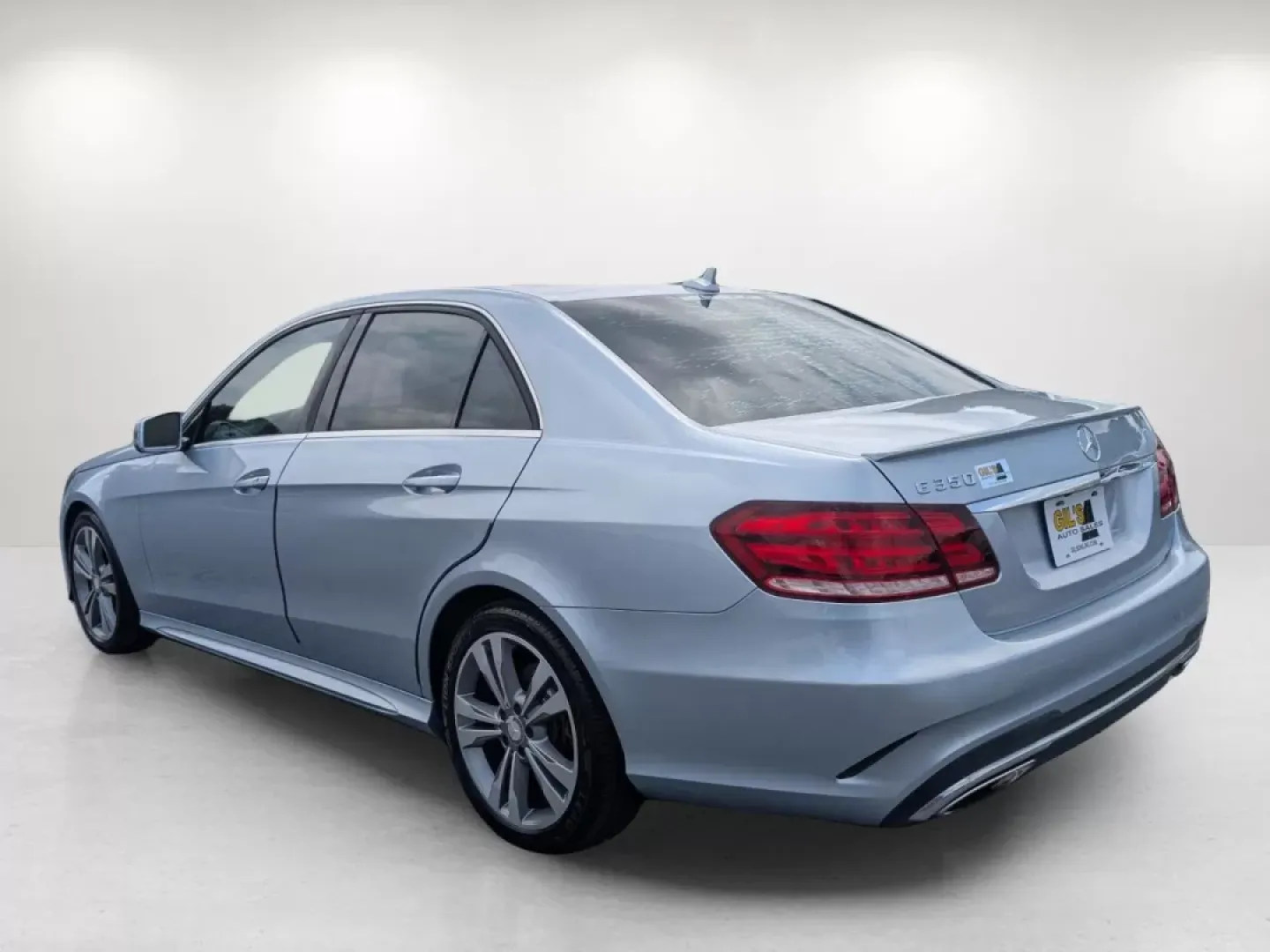 2014 Mercedes-Benz E-Class E 350 Sport (WDDHF5KB1EA) with an Other engine, located at 3959 U.S. 80 W, Phenix City, AL, 36870, (334) 297-4885, 32.469296, -85.135185 - **Elevate Your Driving Experience with the 2014 Mercedes-Benz E-Class E 350 Sport at Gils Auto!**<br /> <br /> Are you in search of a vehicle that aligns with your dynamic lifestyle in Phenix City, AL? Whether you're commuting to work, running errands, or embarking on weekend adventures, the 2014 Me - Photo#6